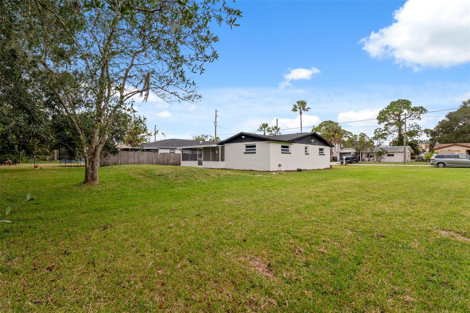 Image 32 of 34 For 8030 Gulf Way