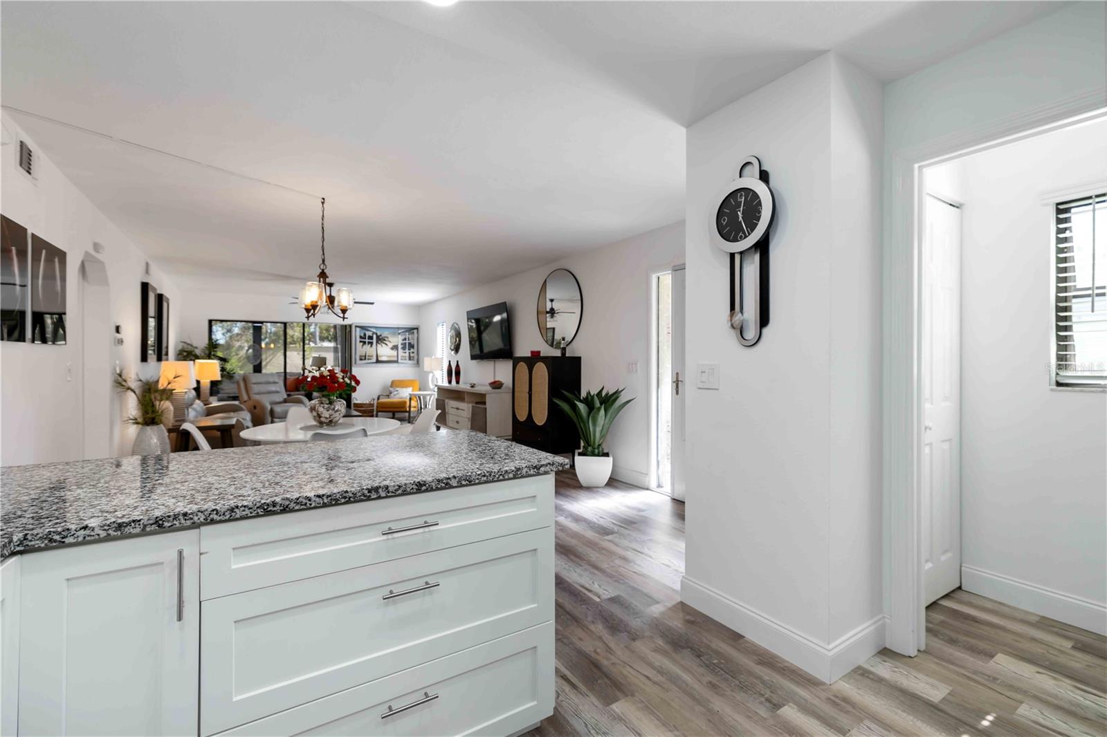 Image 18 of 51 For 5400 34th Street W 1a