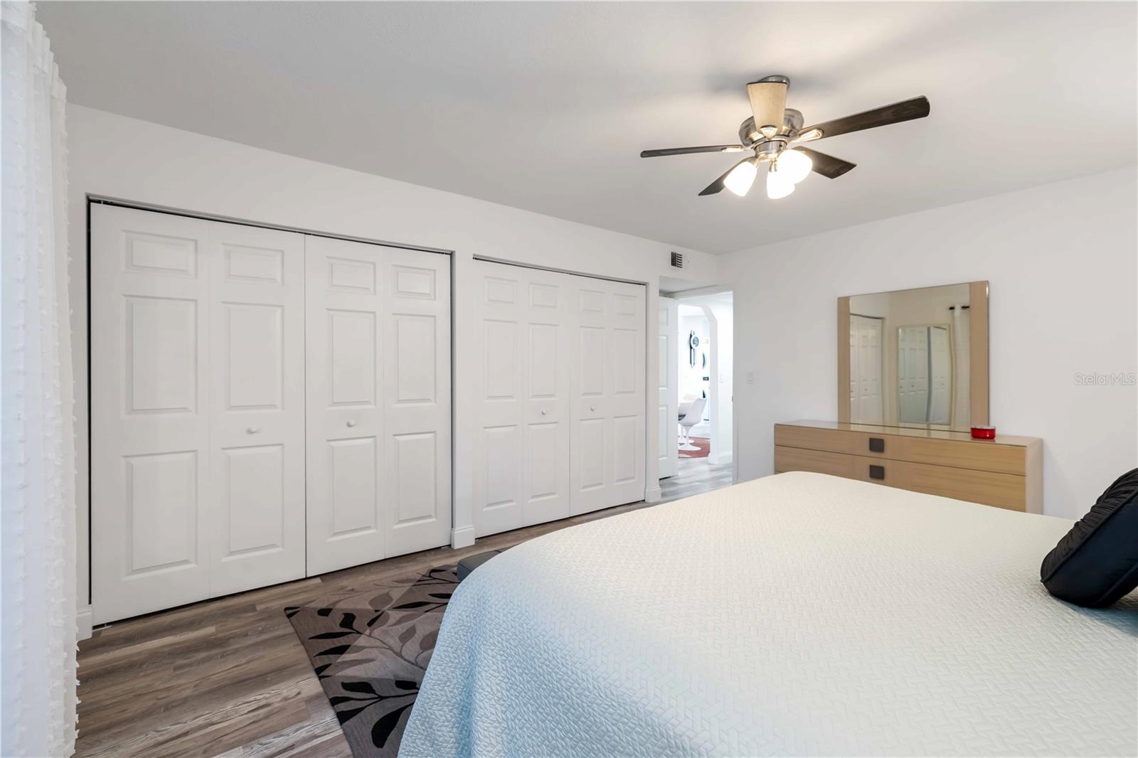 Image 27 of 51 For 5400 34th Street W 1a