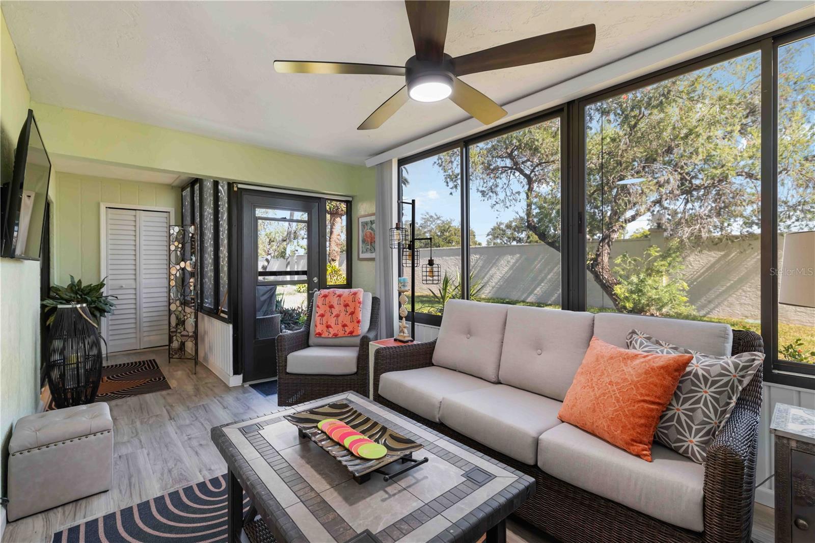 Image 34 of 51 For 5400 34th Street W 1a