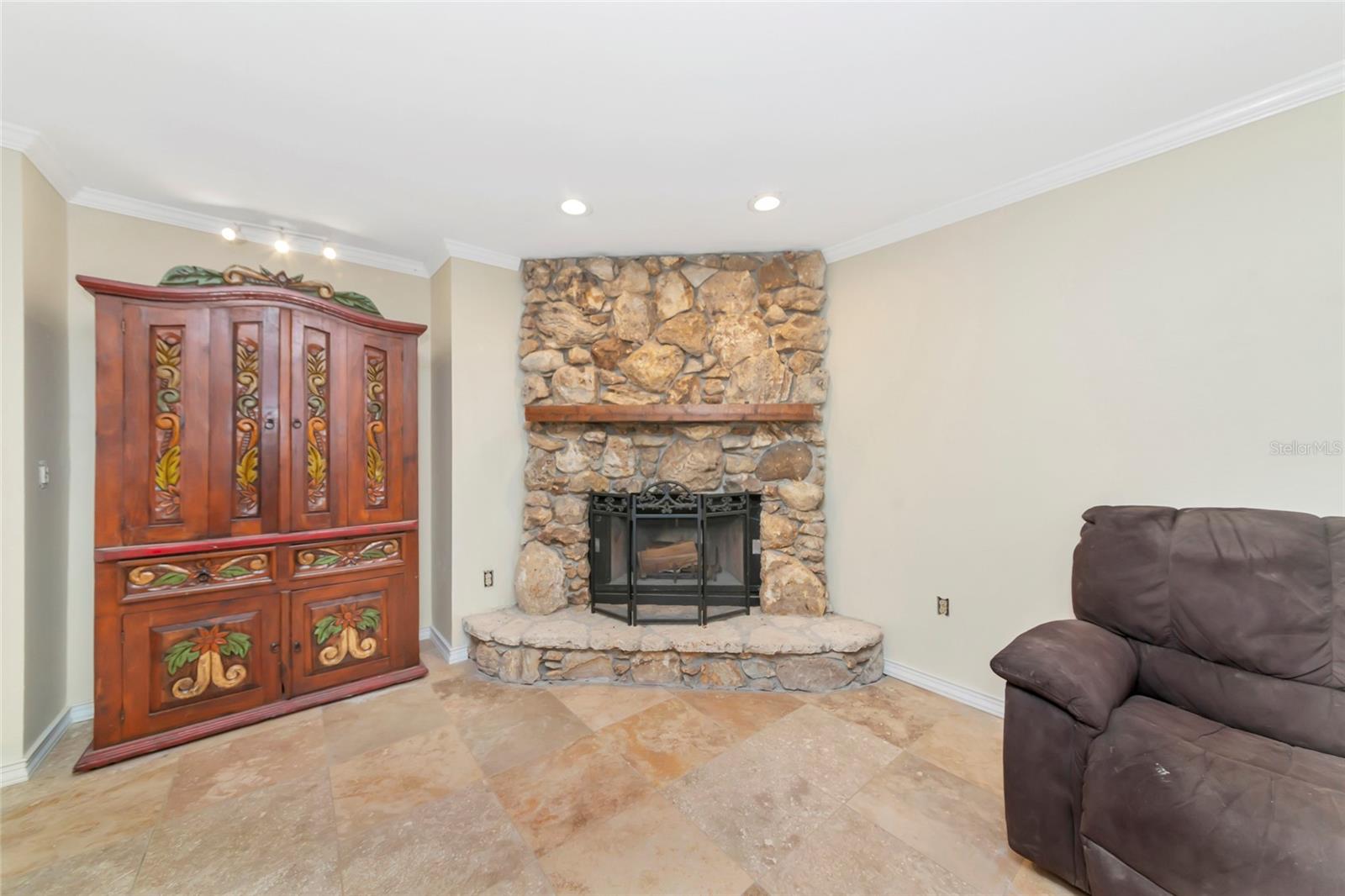 Image 15 of 42 For 4656 Alexander Pope Lane