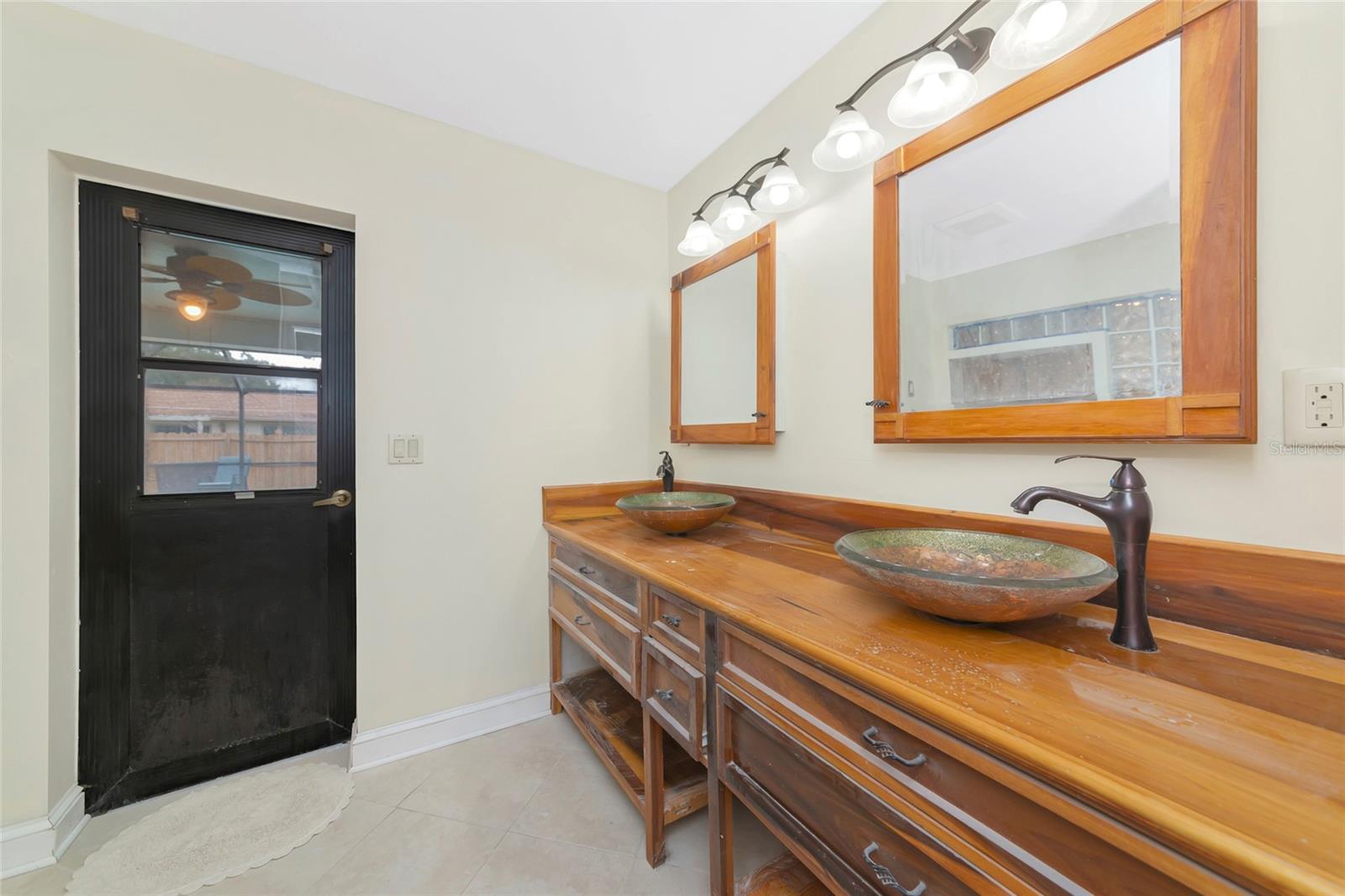 Image 20 of 42 For 4656 Alexander Pope Lane