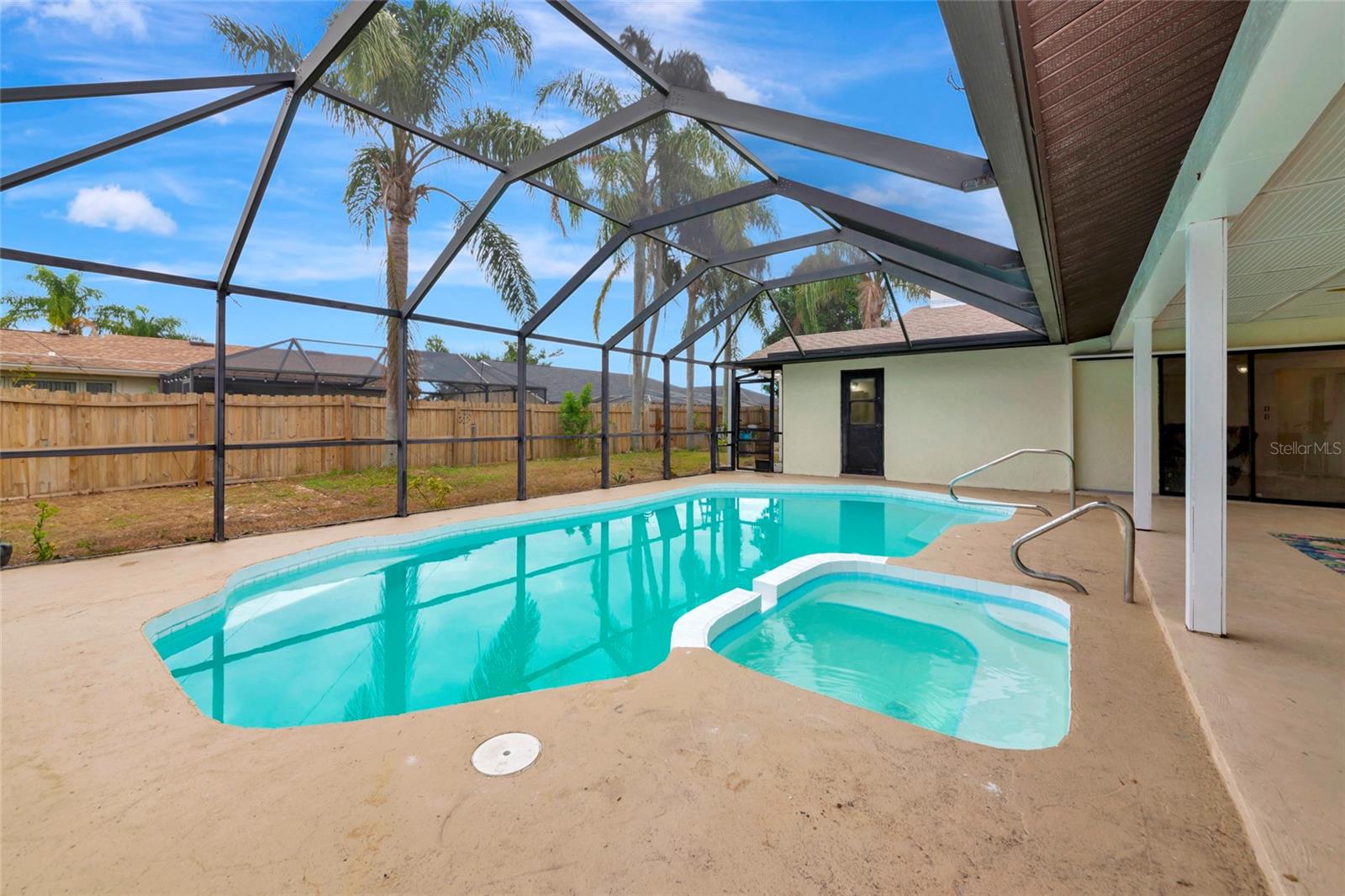 Image 36 of 42 For 4656 Alexander Pope Lane