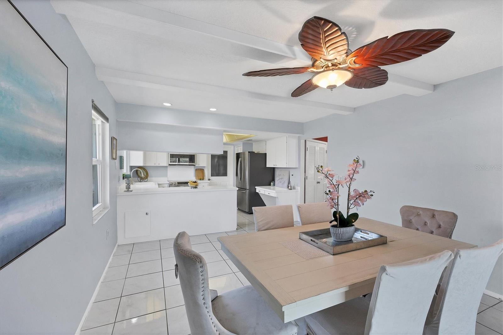 Image 11 of 40 For 205 Giotto Drive