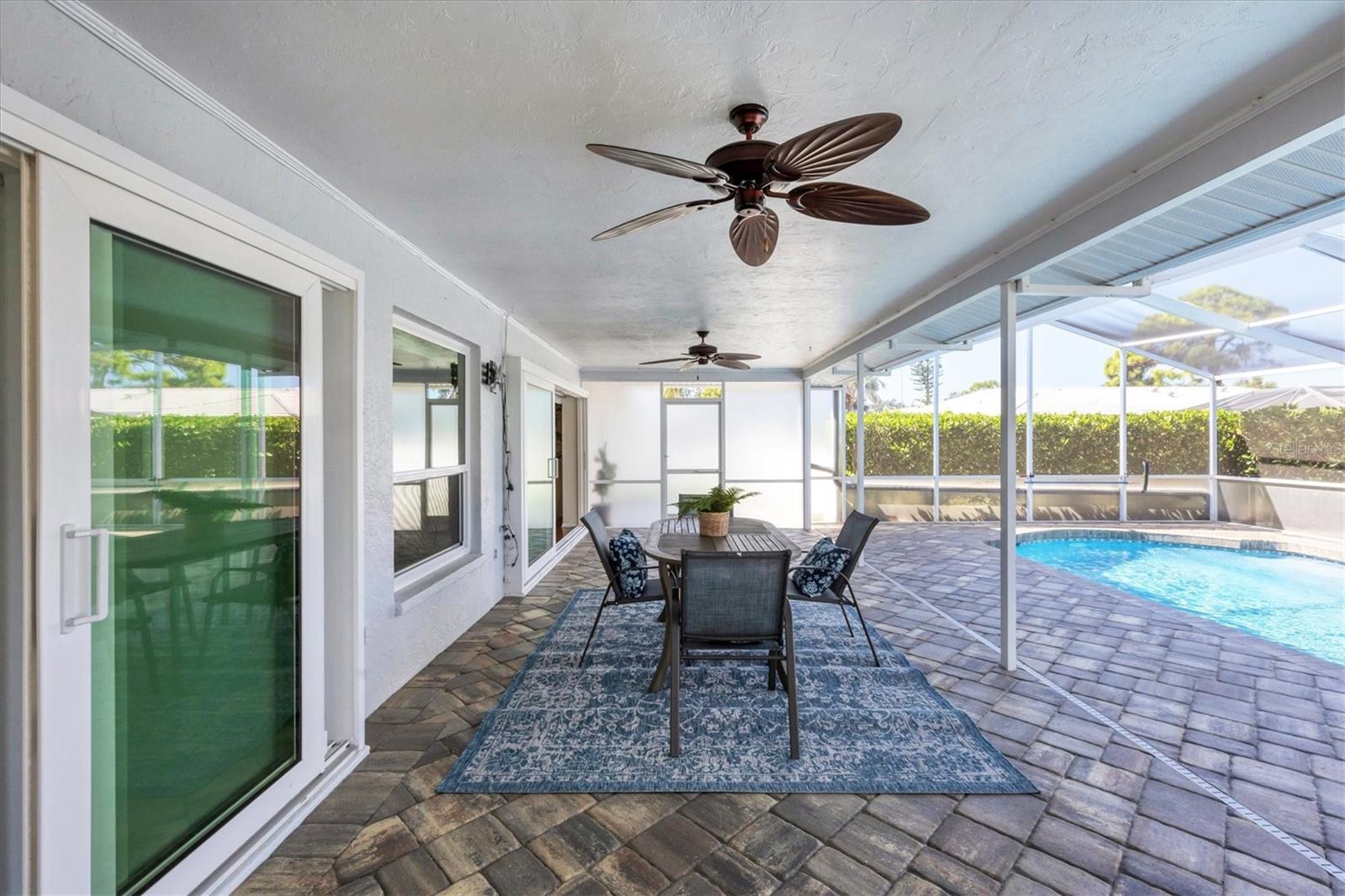 Image 28 of 40 For 205 Giotto Drive