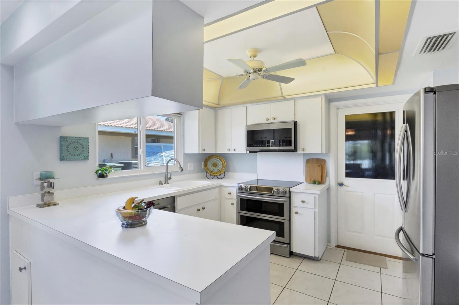 Image 6 of 40 For 205 Giotto Drive