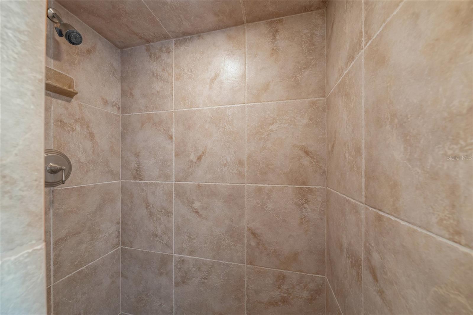 Image 22 of 56 For 9200 Midnight Pass Road 17