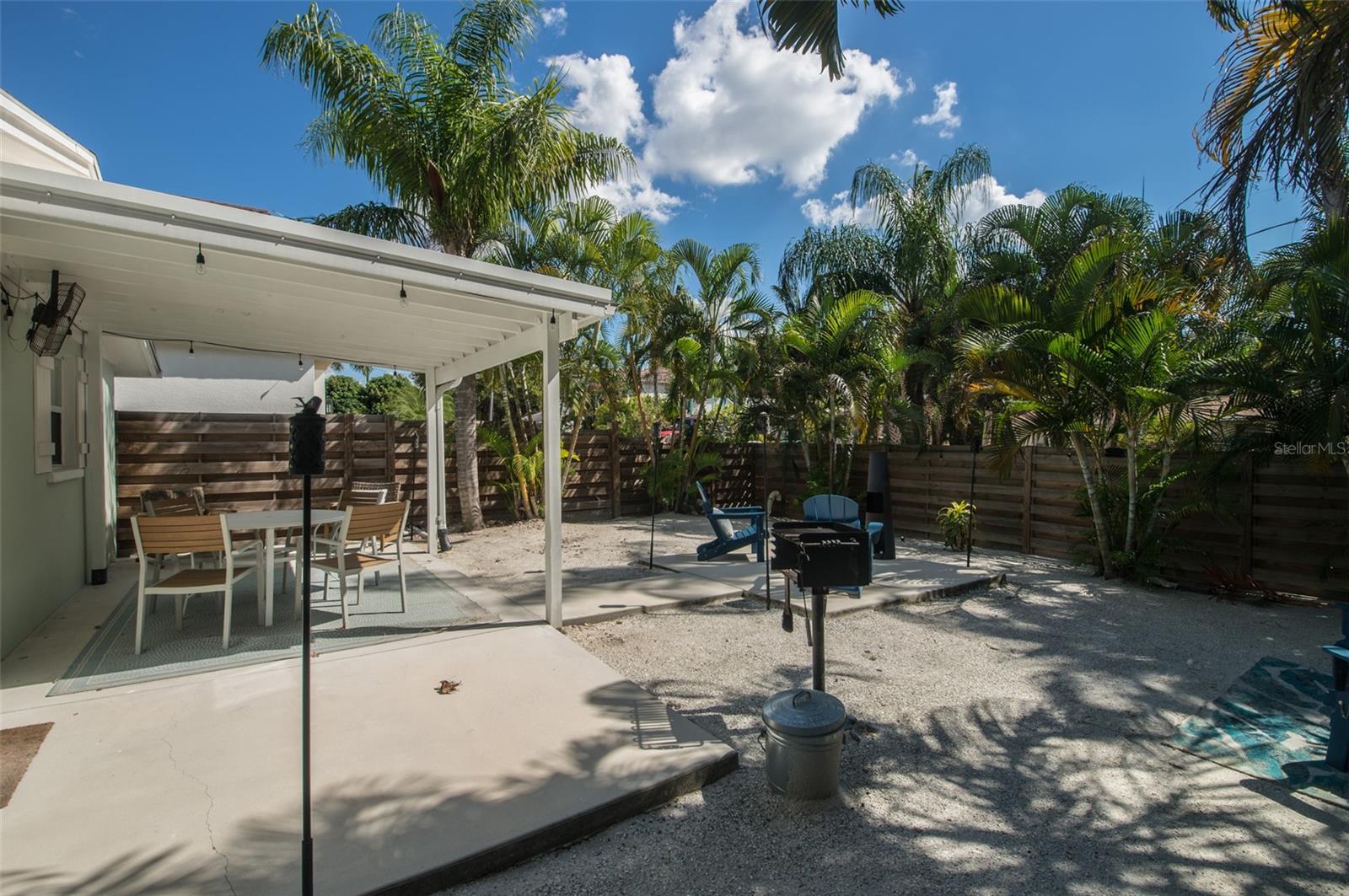 Image 16 of 36 For 1805 Ivanhoe Street