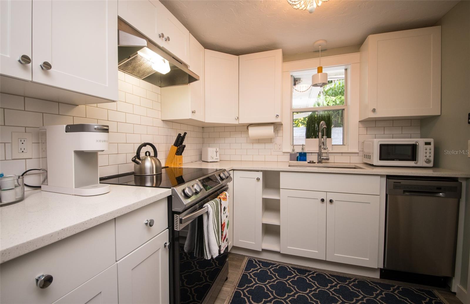 Image 23 of 36 For 1805 Ivanhoe Street