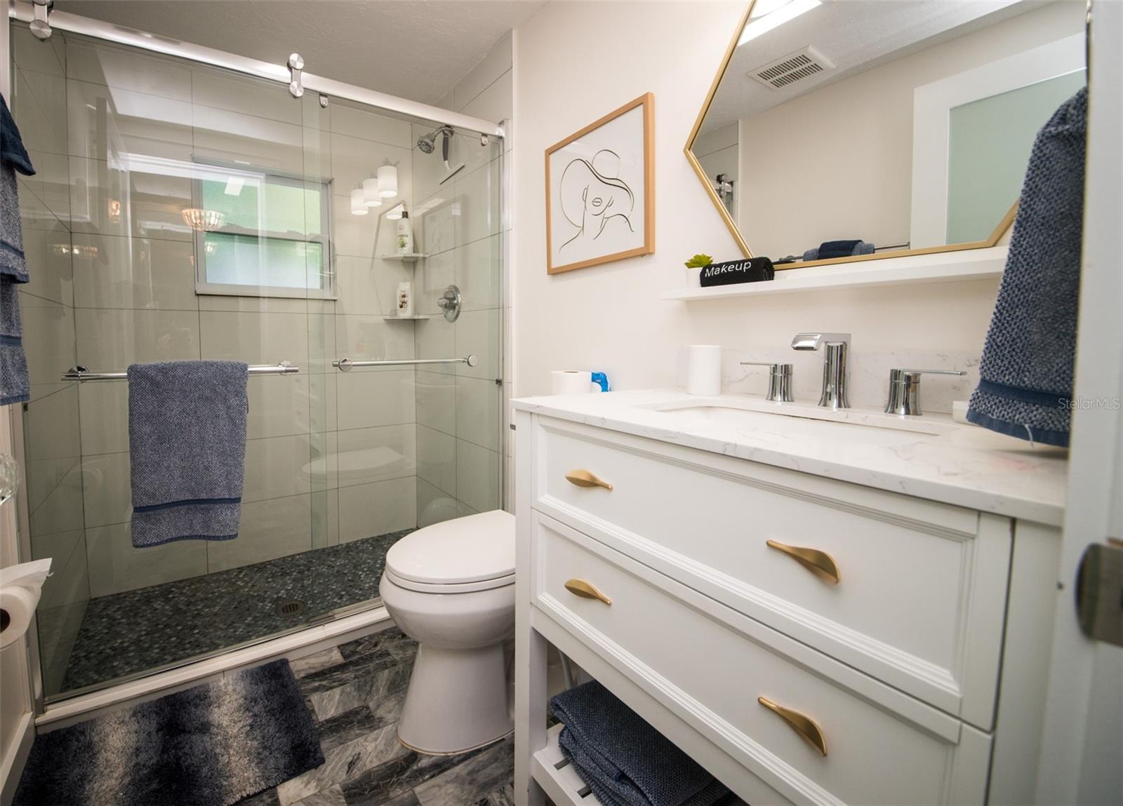 Image 26 of 36 For 1805 Ivanhoe Street