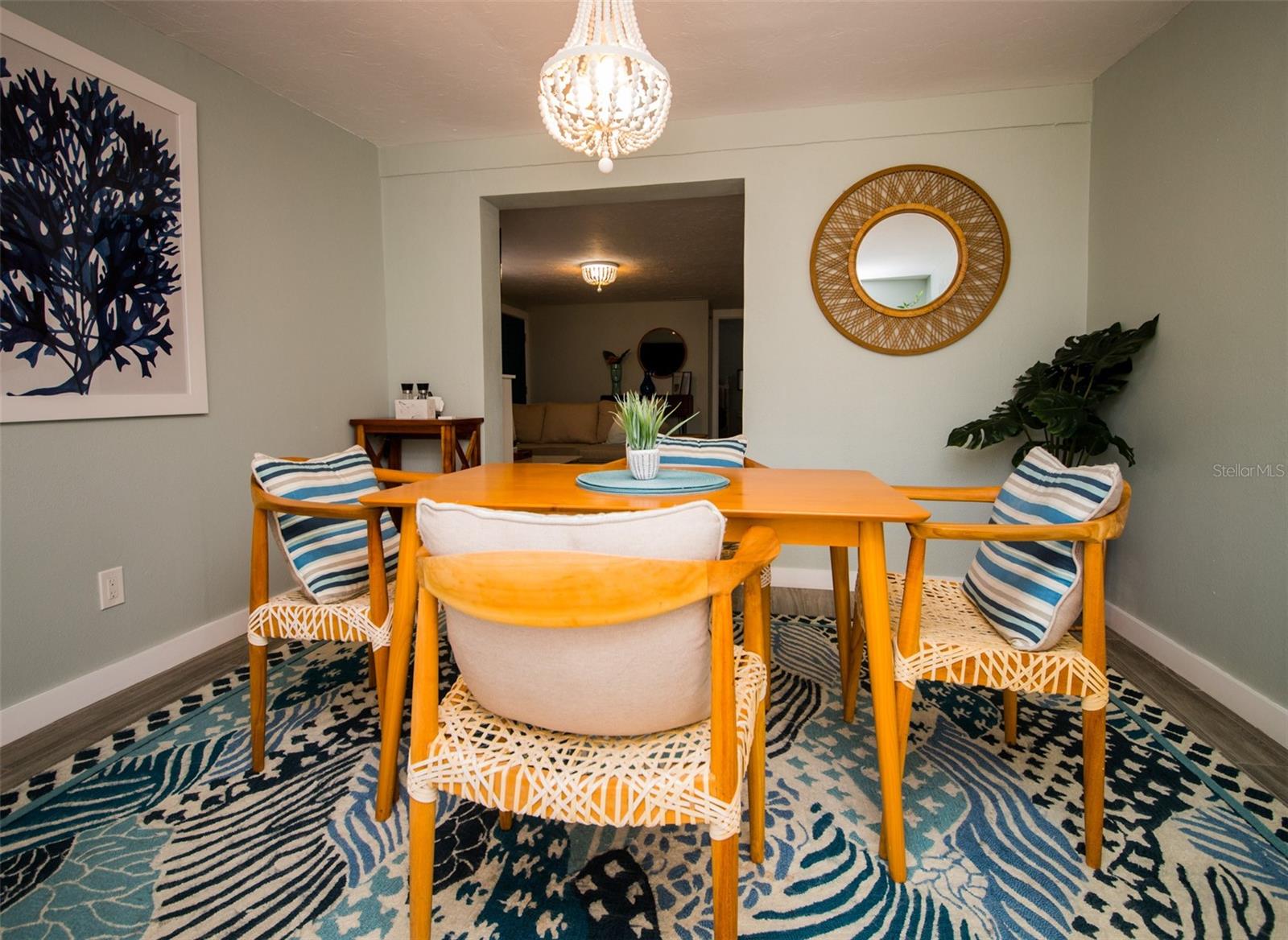 Image 30 of 36 For 1805 Ivanhoe Street