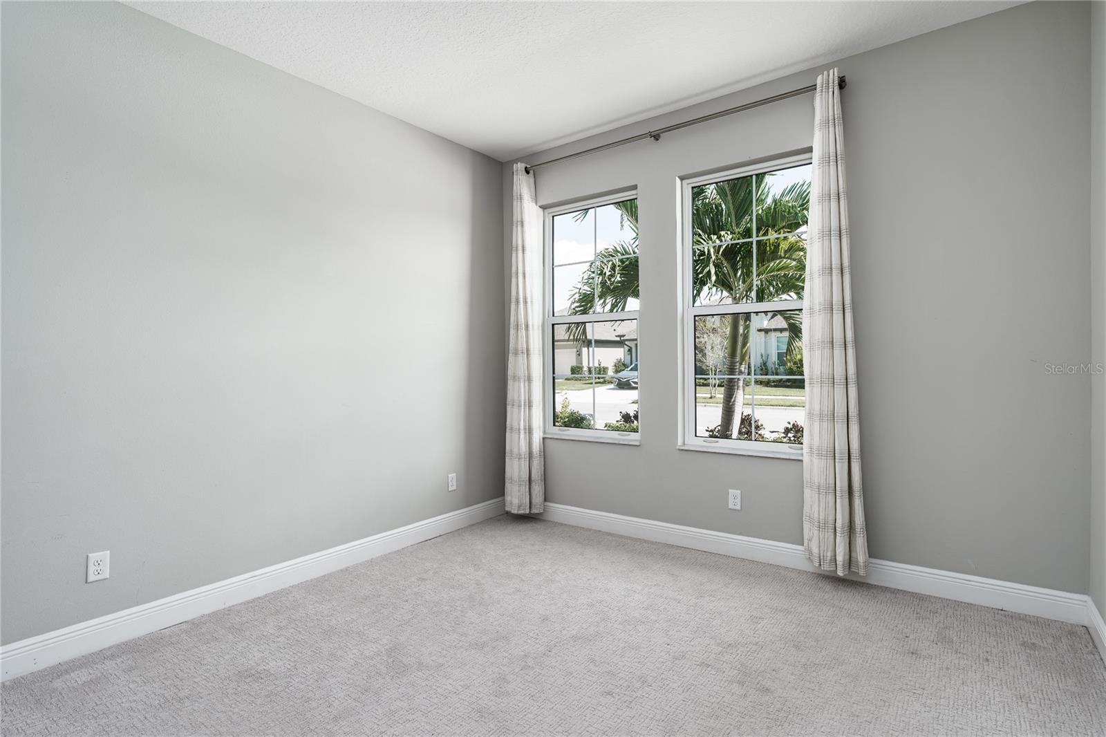 Image 25 of 42 For 3603 Quiet Drive