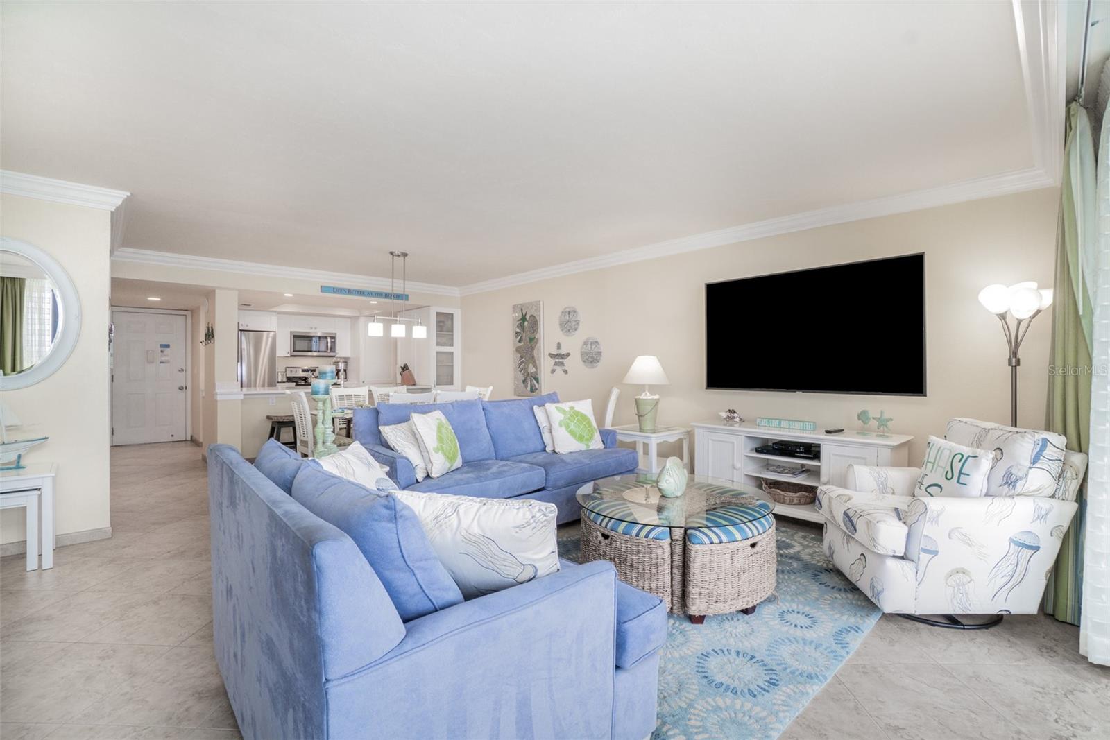 Image 17 of 33 For 17080 Harbour Pointe Drive 7c -713