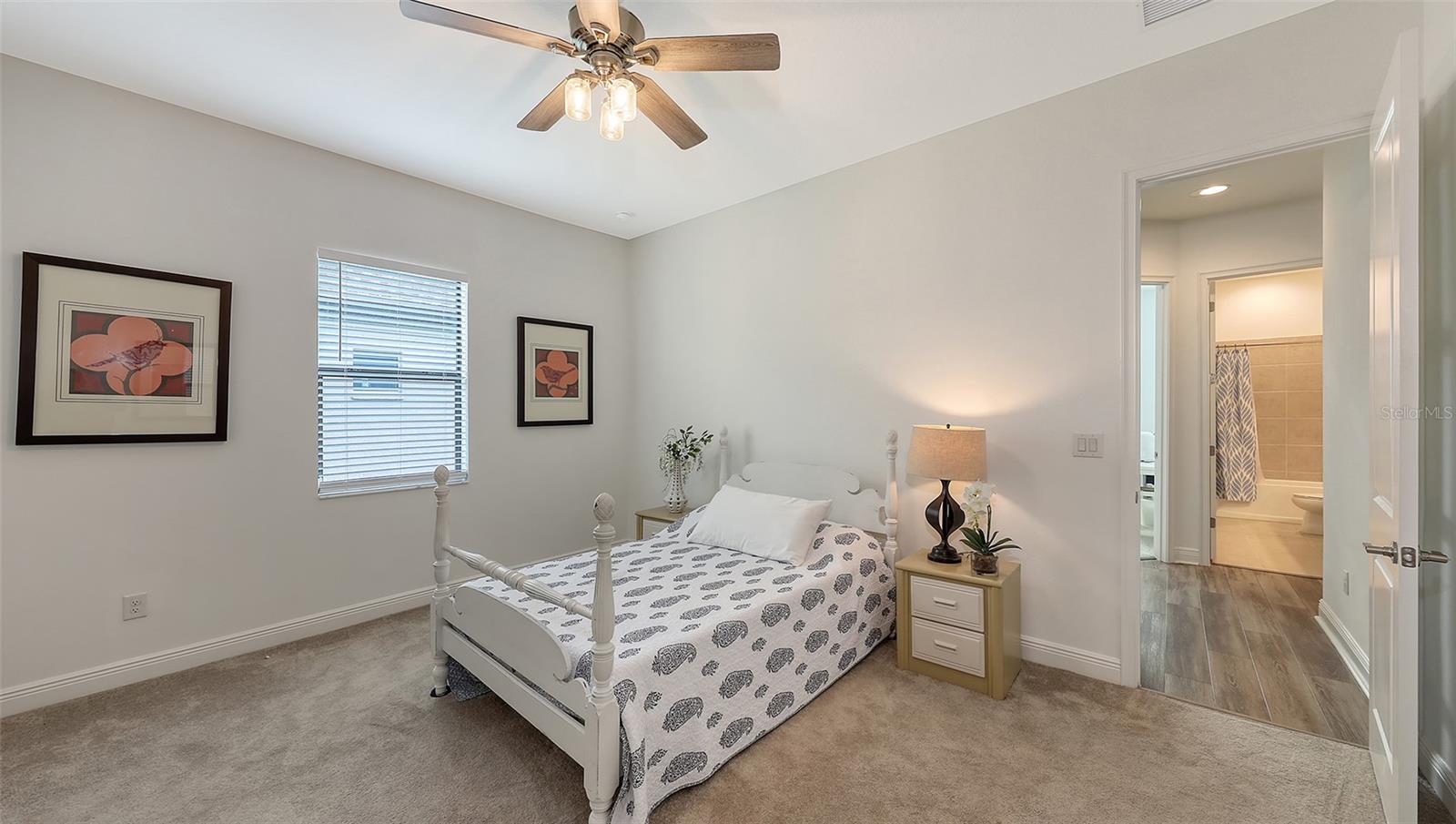 Image 22 of 43 For 12607 Wheatgrass Court