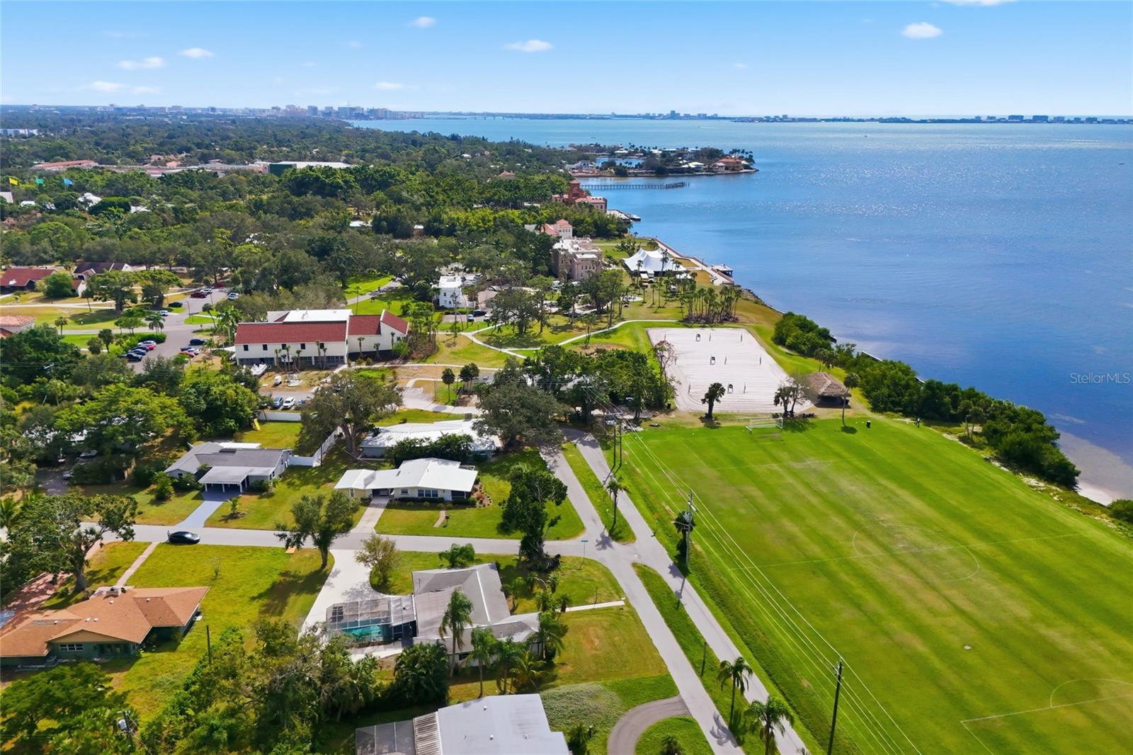 Image 5 of 35 For 6240 Uplands Boulevard