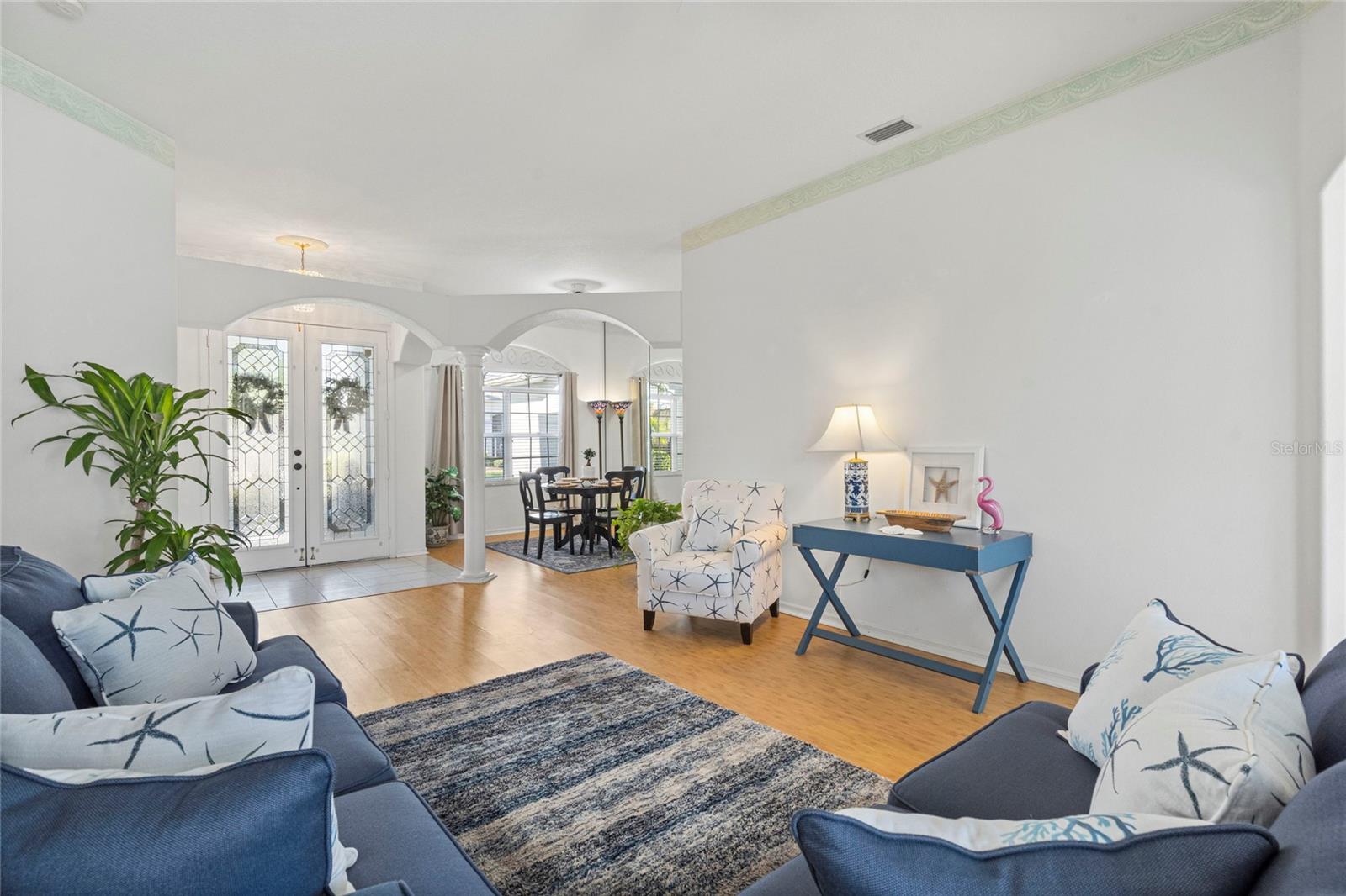 Image 10 of 35 For 10043 Reagan Dairy Trail