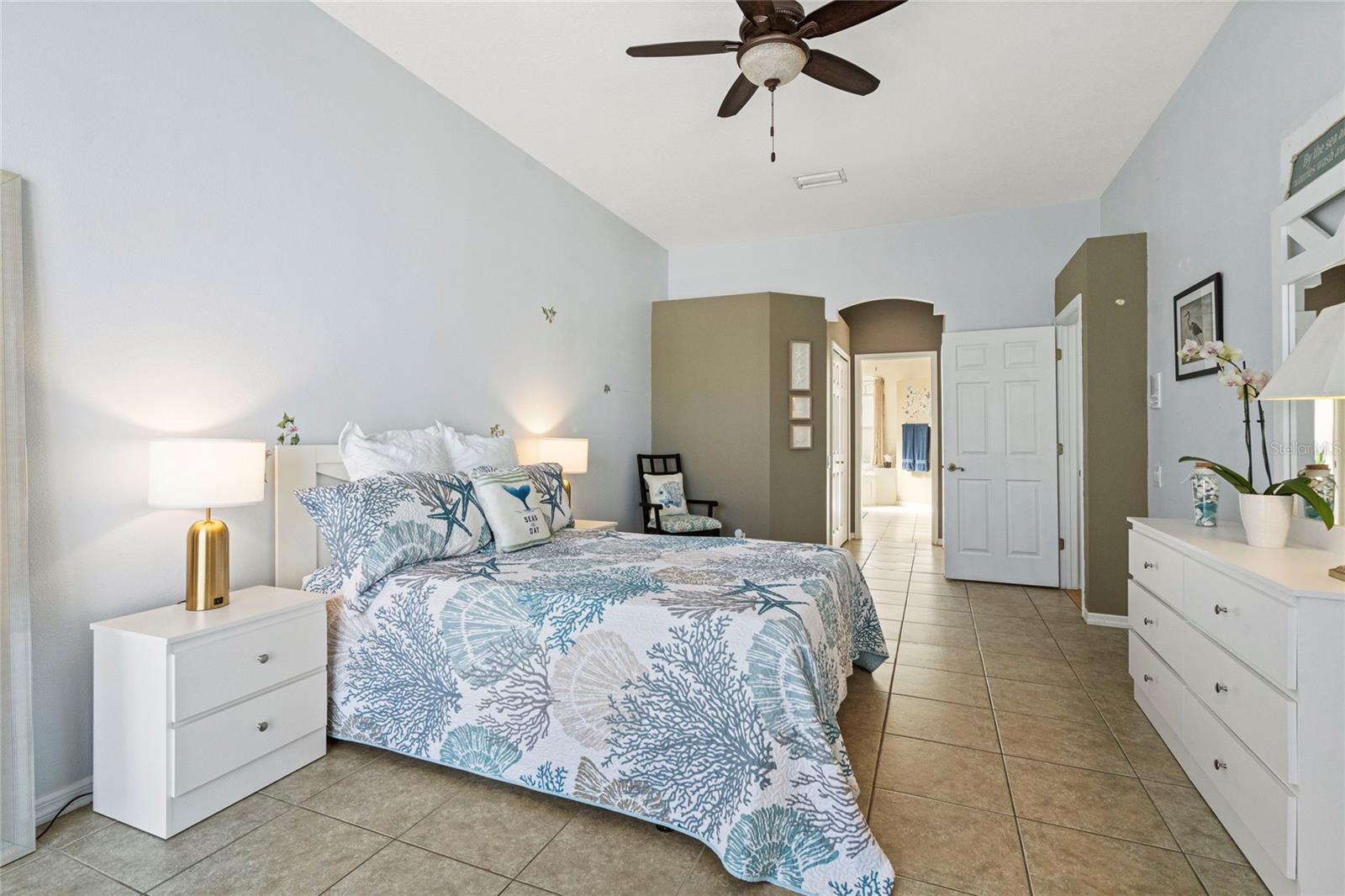 Image 28 of 35 For 10043 Reagan Dairy Trail