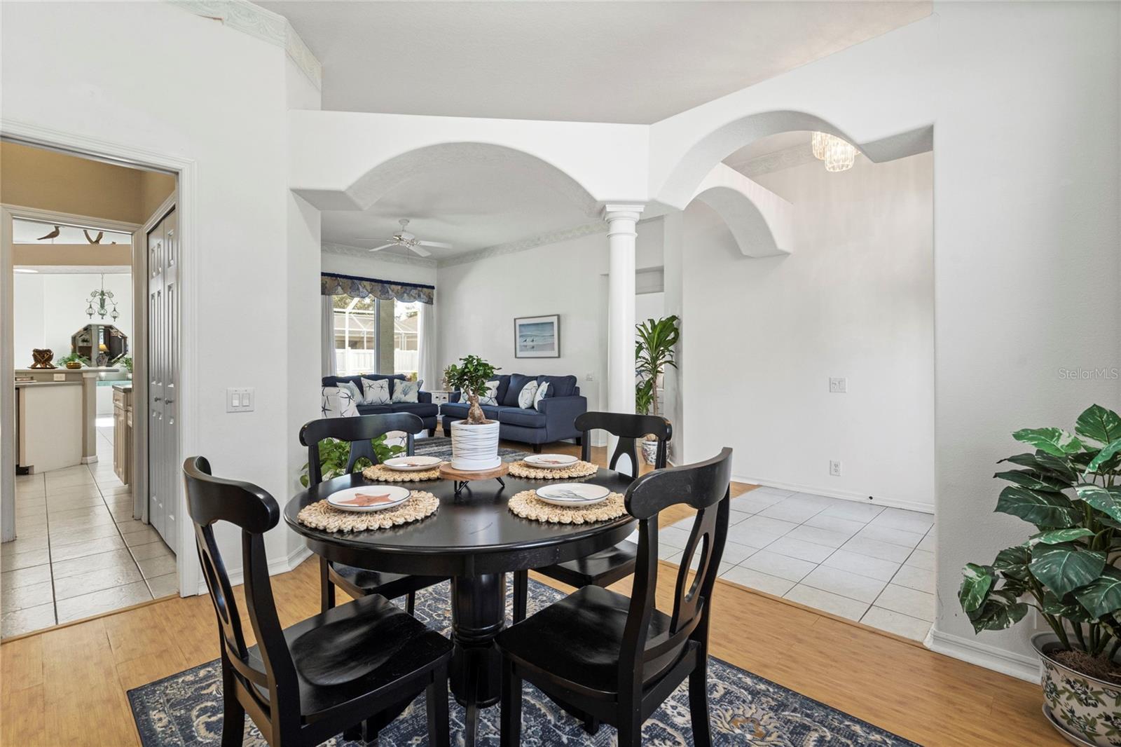 Image 8 of 35 For 10043 Reagan Dairy Trail