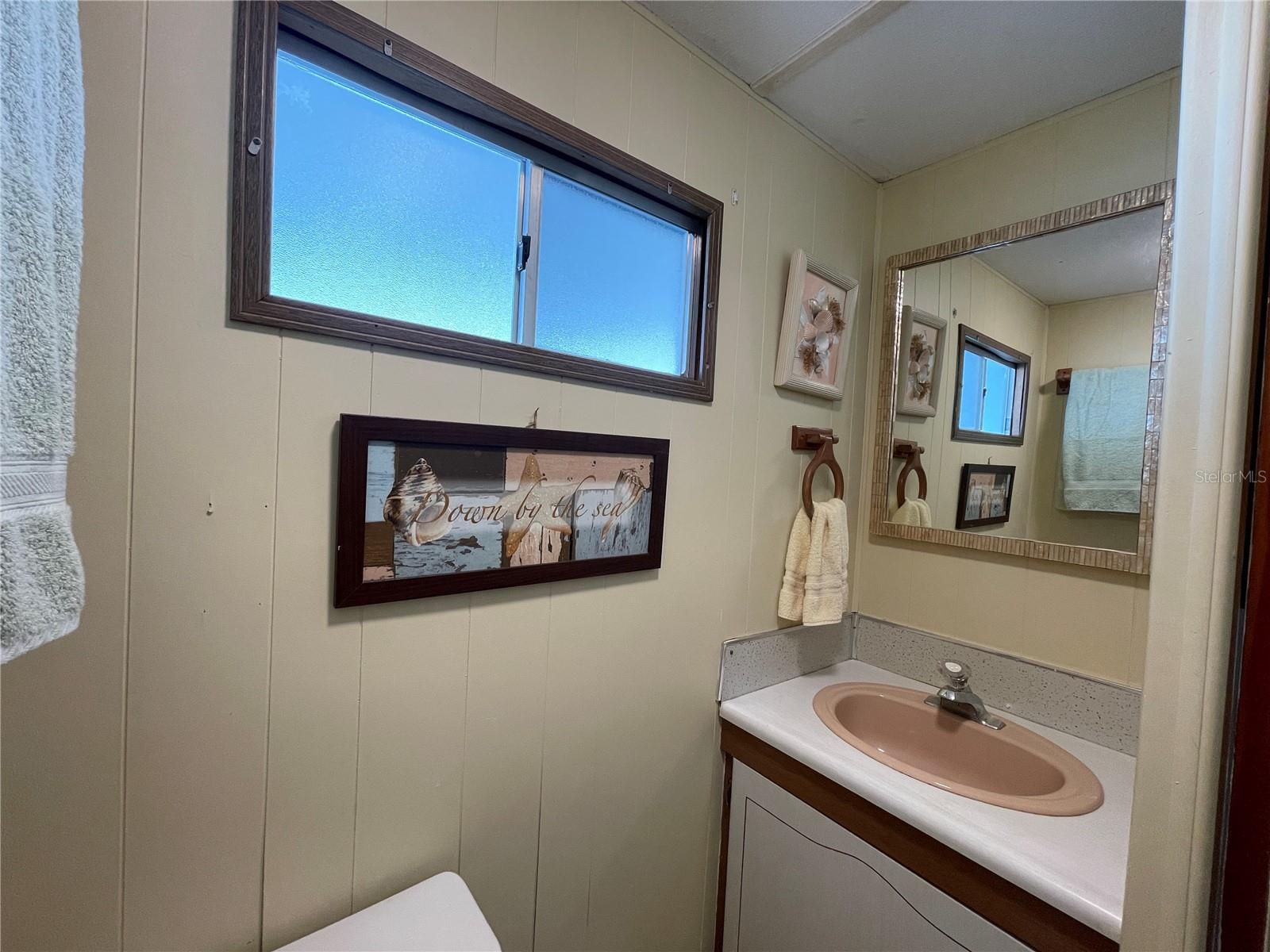 Image 27 of 57 For 504 49th C Avenue Drive E