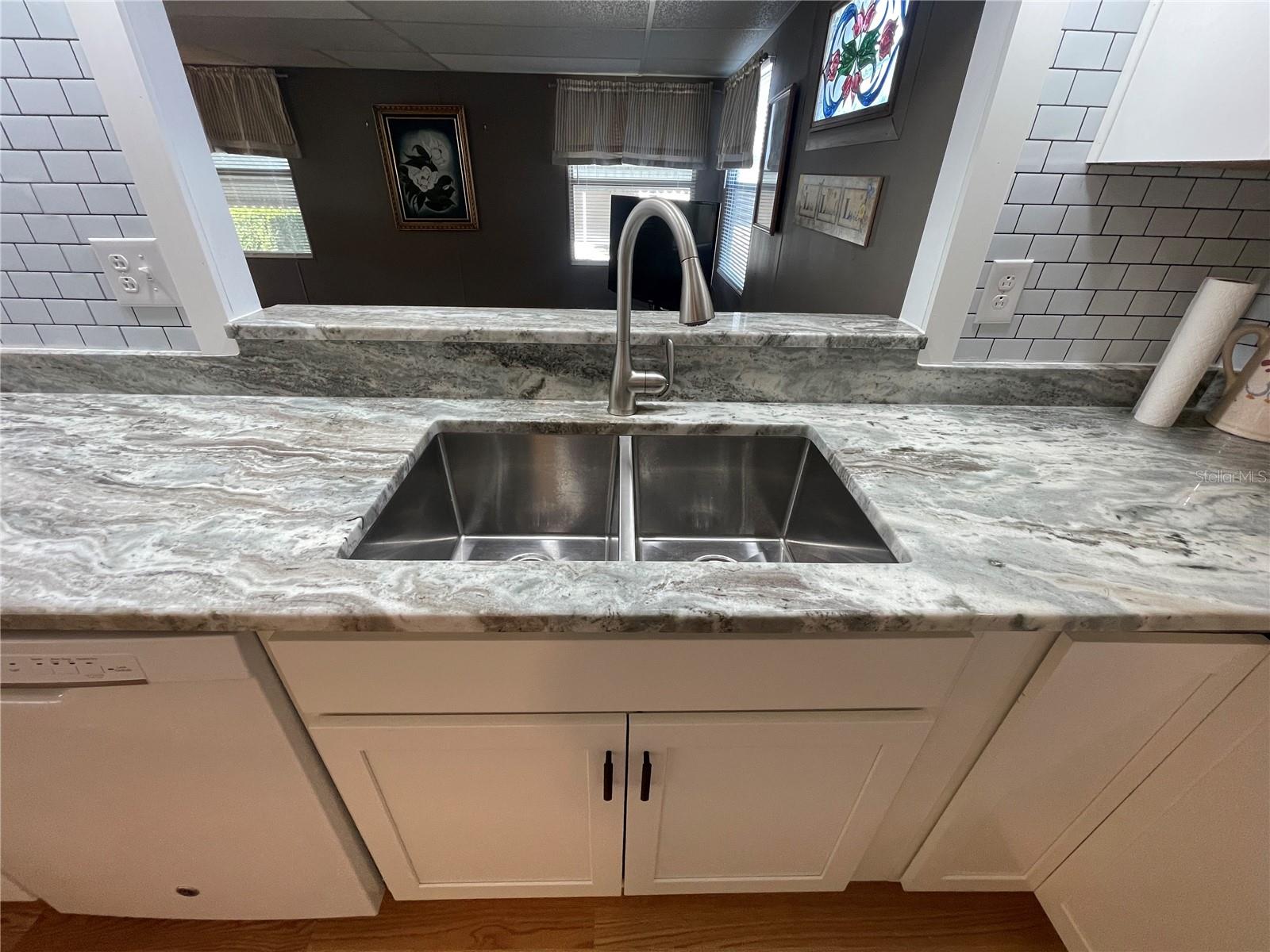 Image 4 of 57 For 504 49th C Avenue Drive E