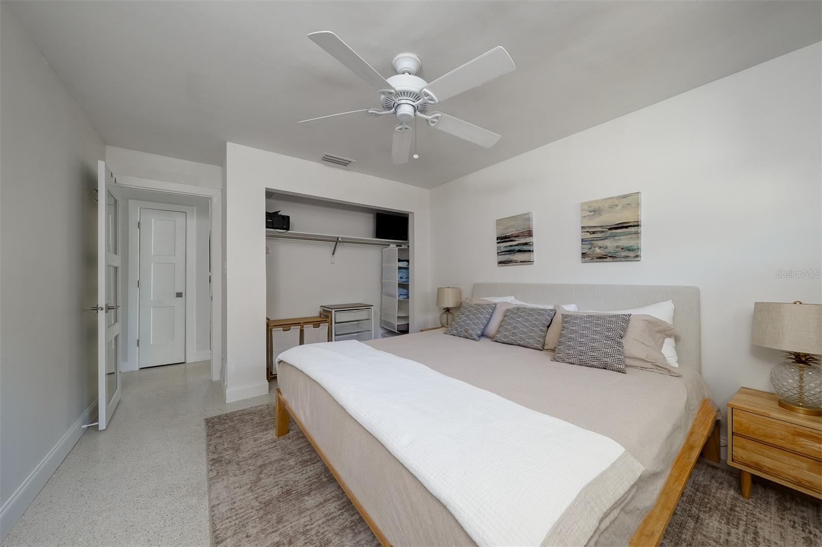 Image 20 of 31 For 1140 Moonmist Court M5