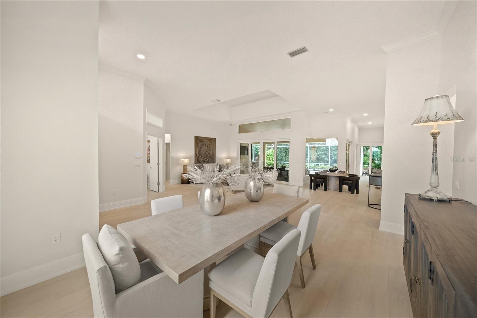 Image 13 of 74 For 6660 Saint James Crossing