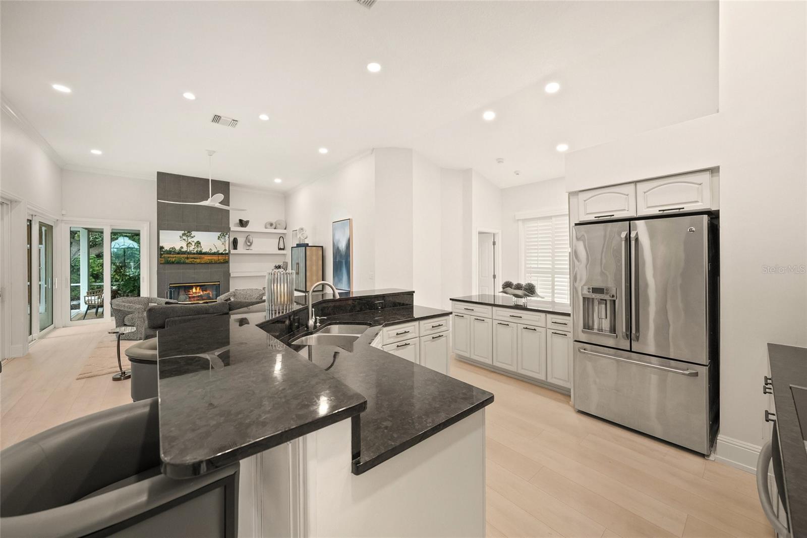 Image 17 of 74 For 6660 Saint James Crossing