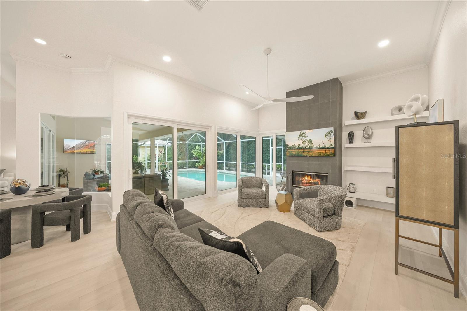 Image 21 of 74 For 6660 Saint James Crossing