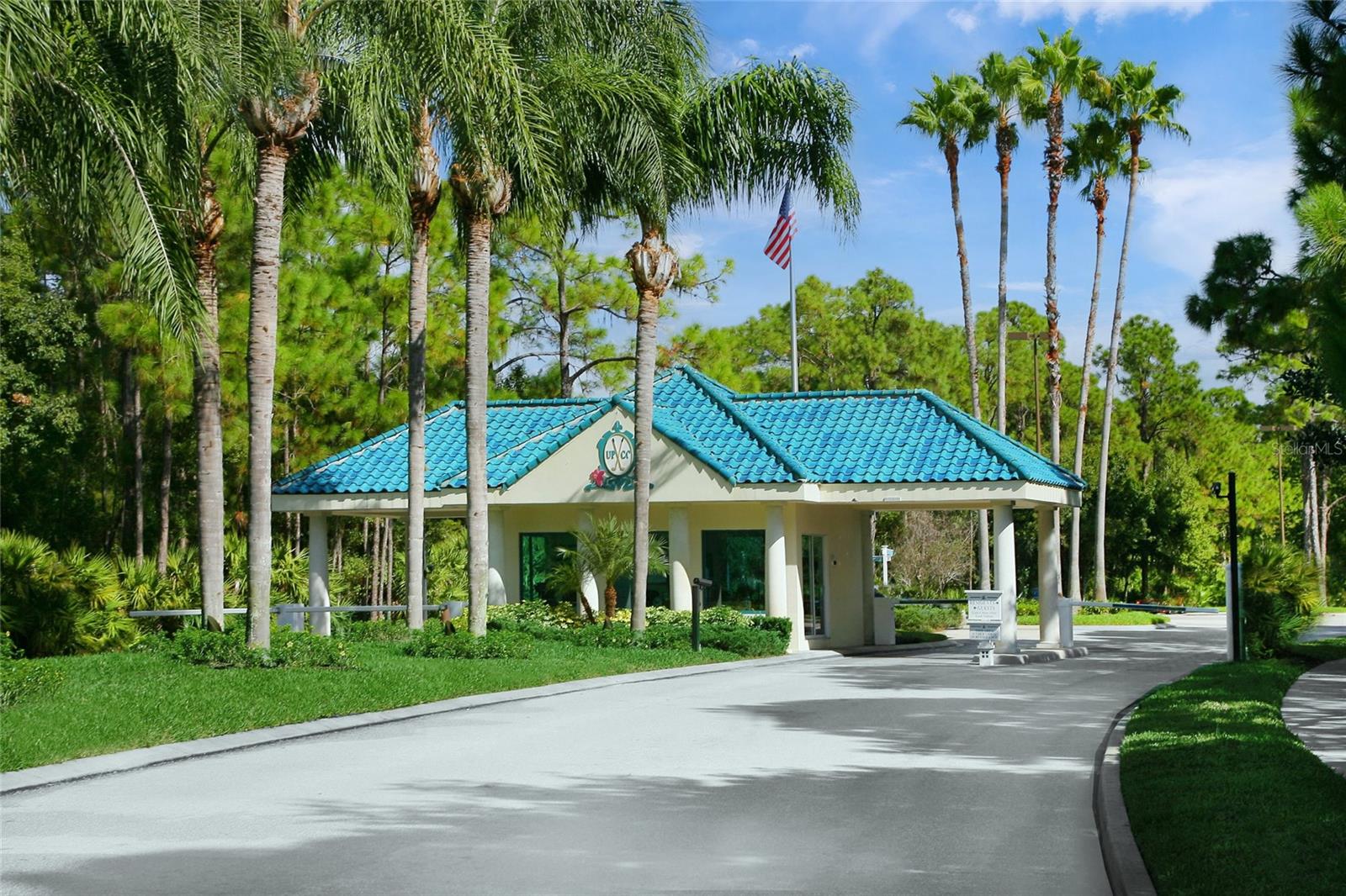 Image 49 of 74 For 6660 Saint James Crossing