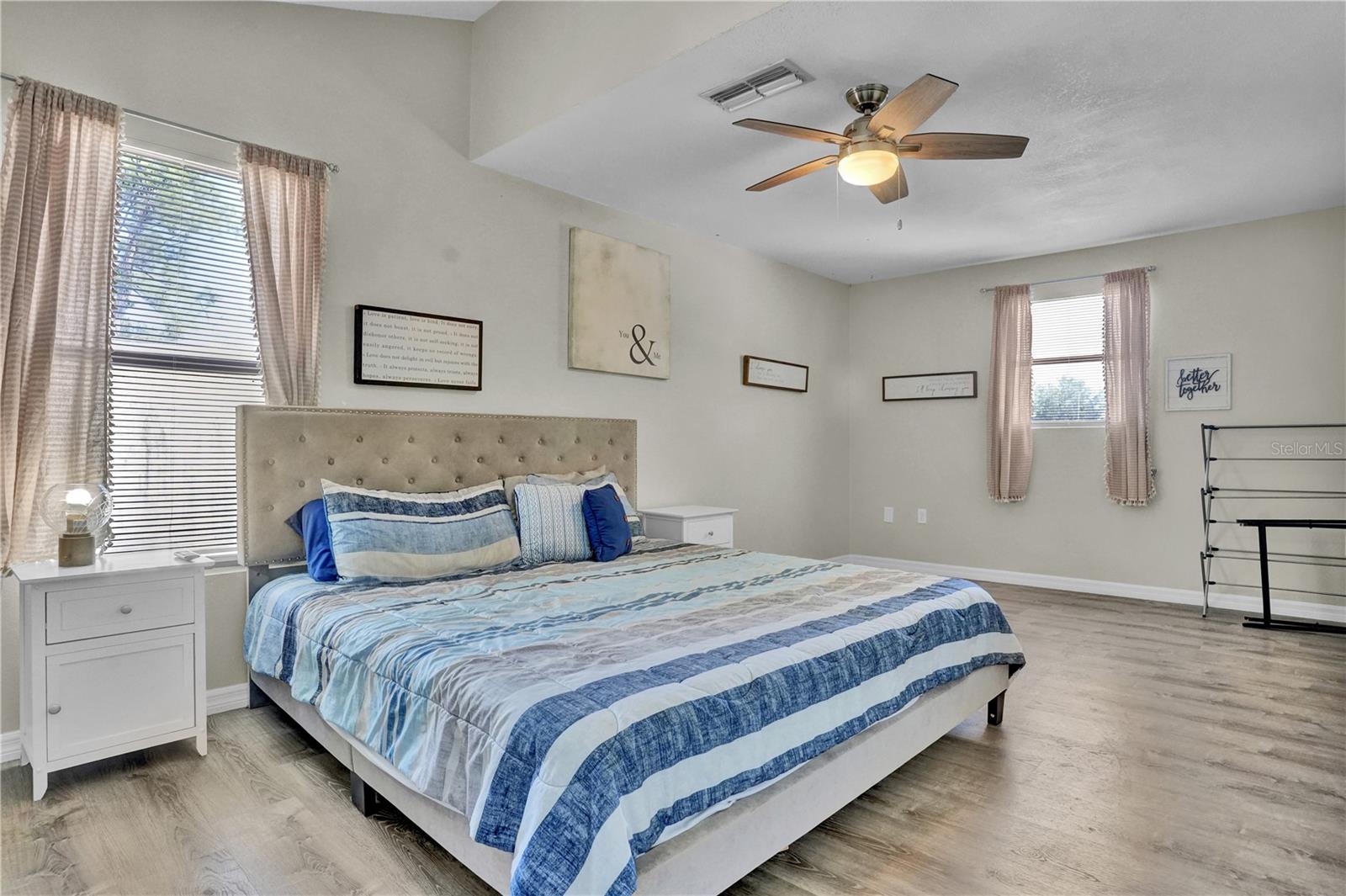 Image 20 of 40 For 4021 Olive Avenue