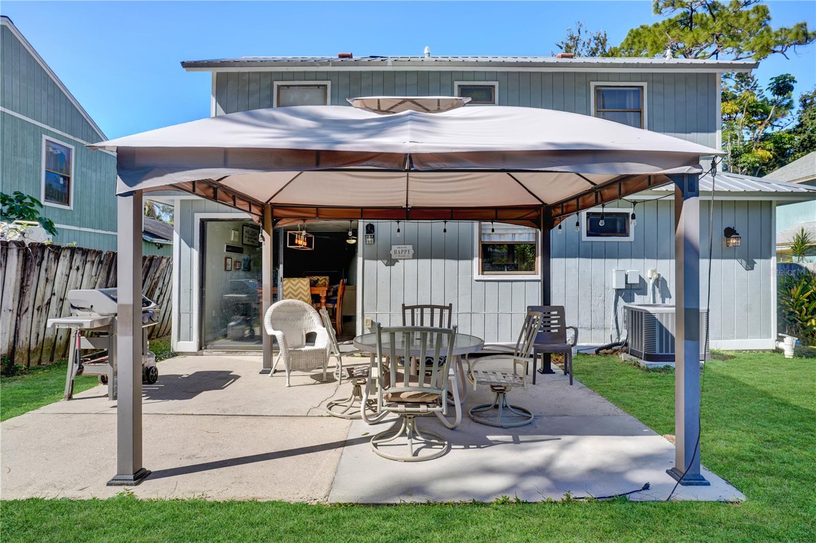 Image 27 of 40 For 4021 Olive Avenue