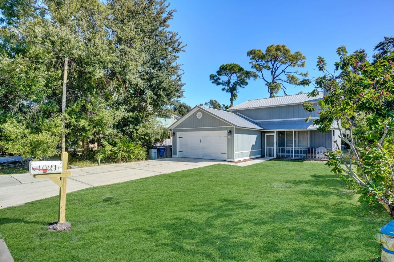 Image 3 of 40 For 4021 Olive Avenue