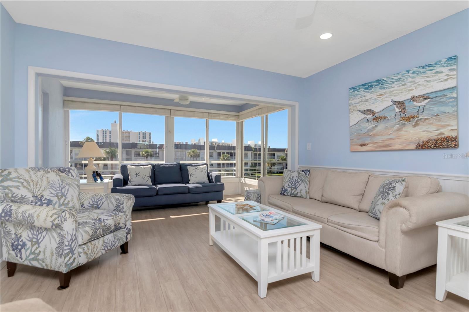 Image 2 of 78 For 4390 Exeter Drive 305