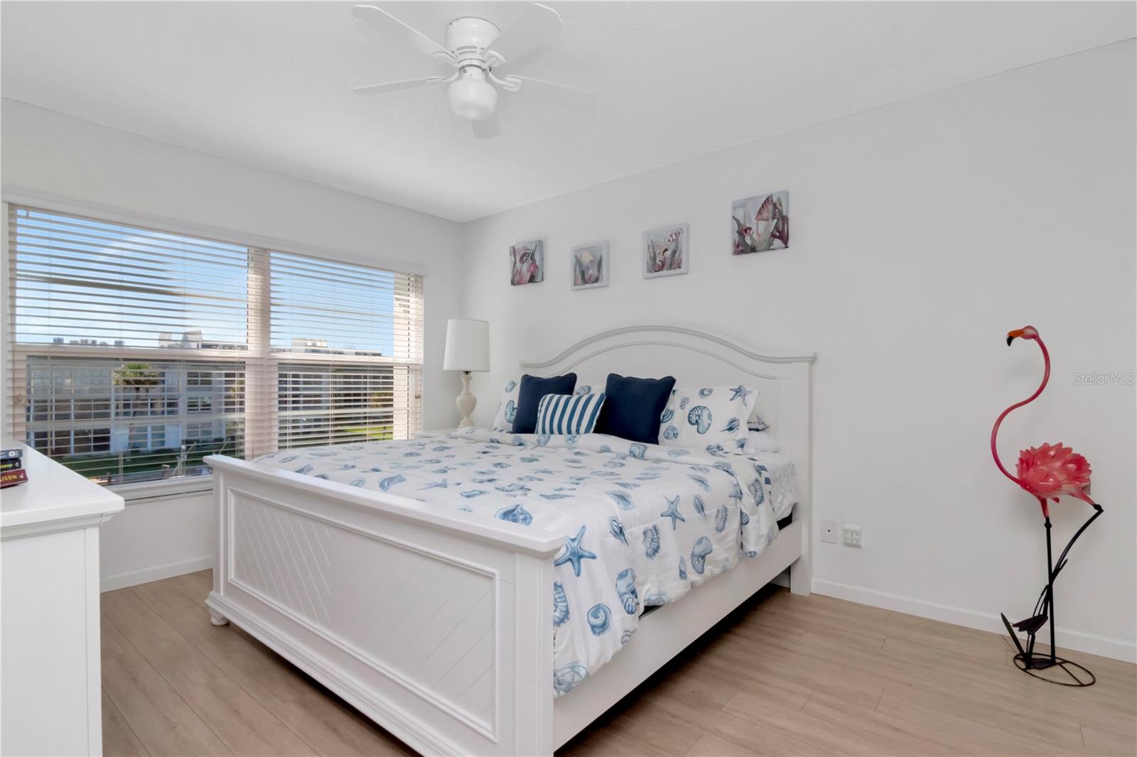 Image 20 of 78 For 4390 Exeter Drive 305