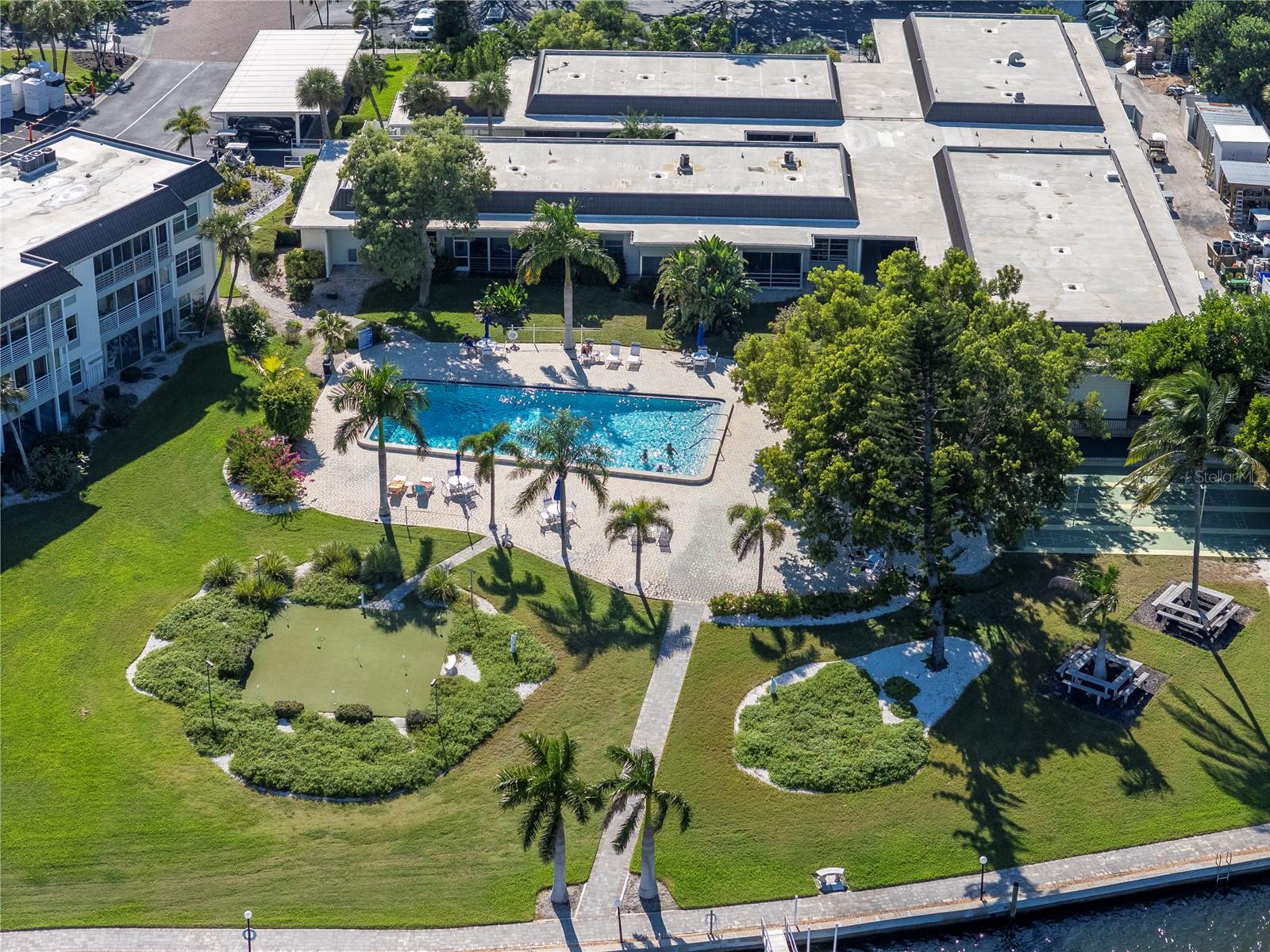 Image 35 of 78 For 4390 Exeter Drive 305