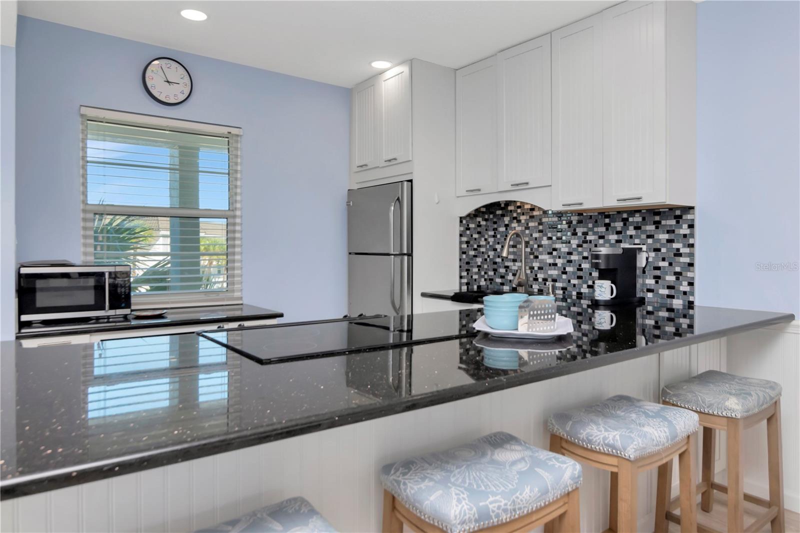 Image 9 of 78 For 4390 Exeter Drive 305