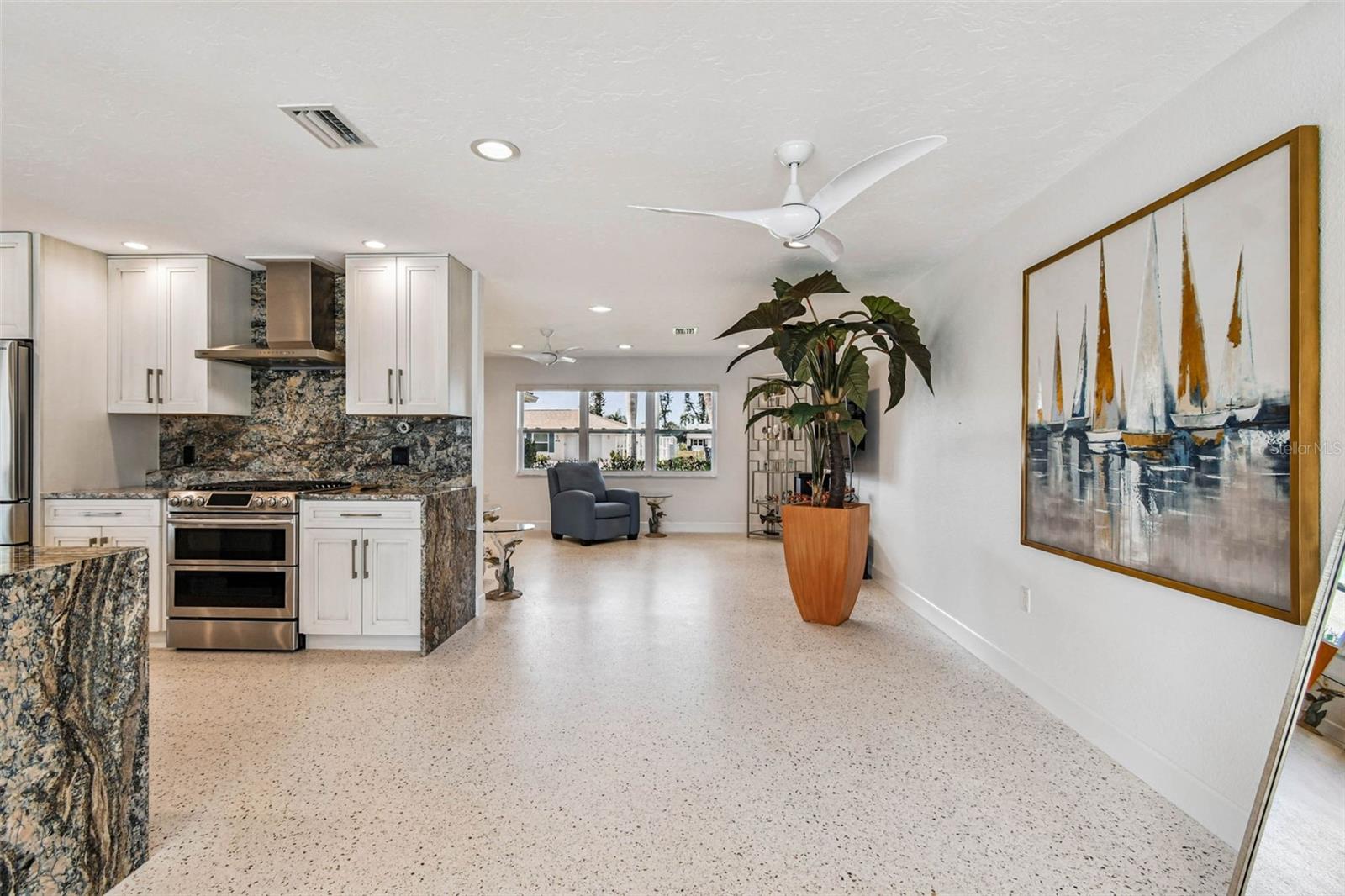 Image 19 of 94 For 4911 Bimini Drive