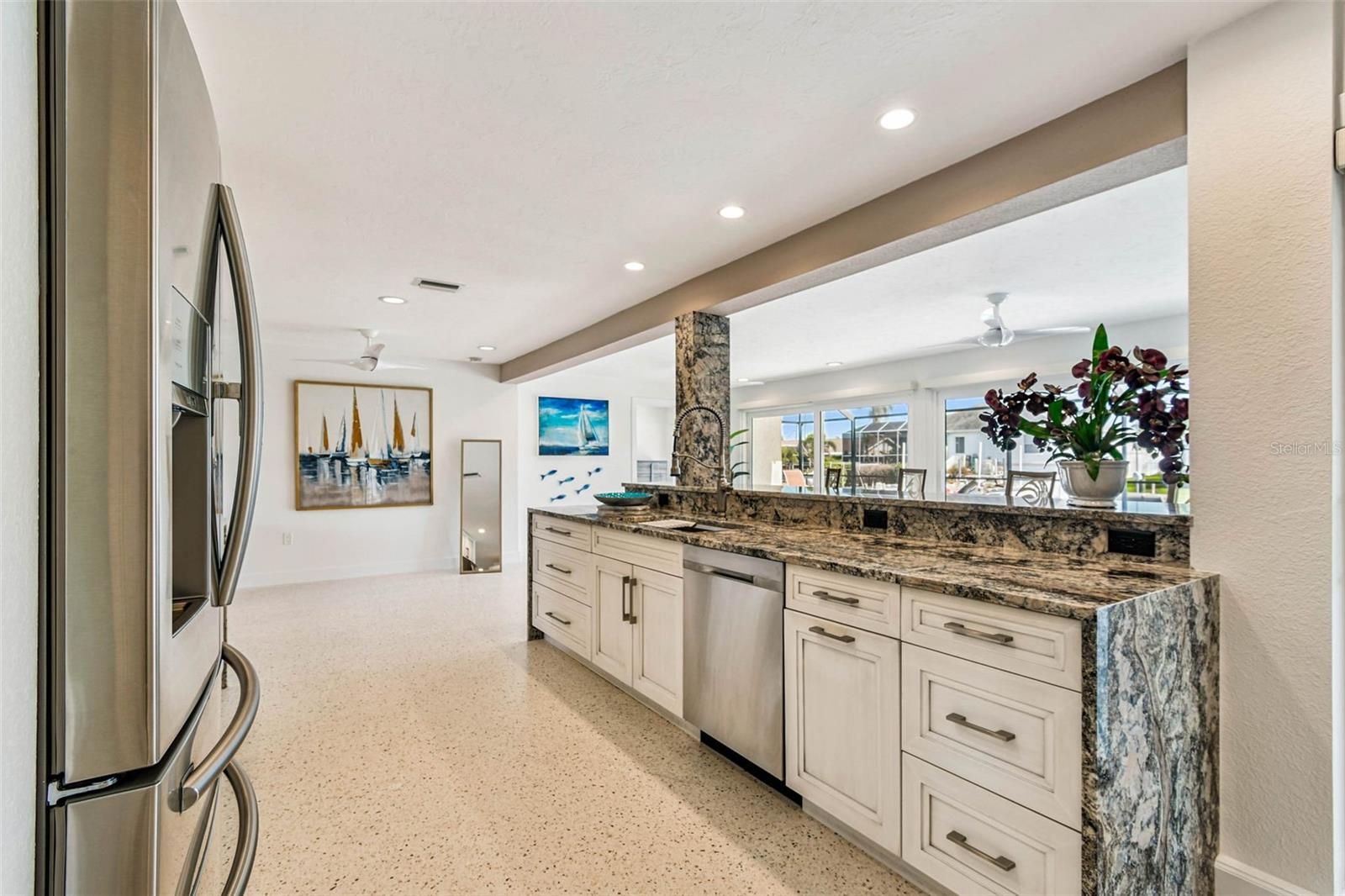 Image 26 of 94 For 4911 Bimini Drive