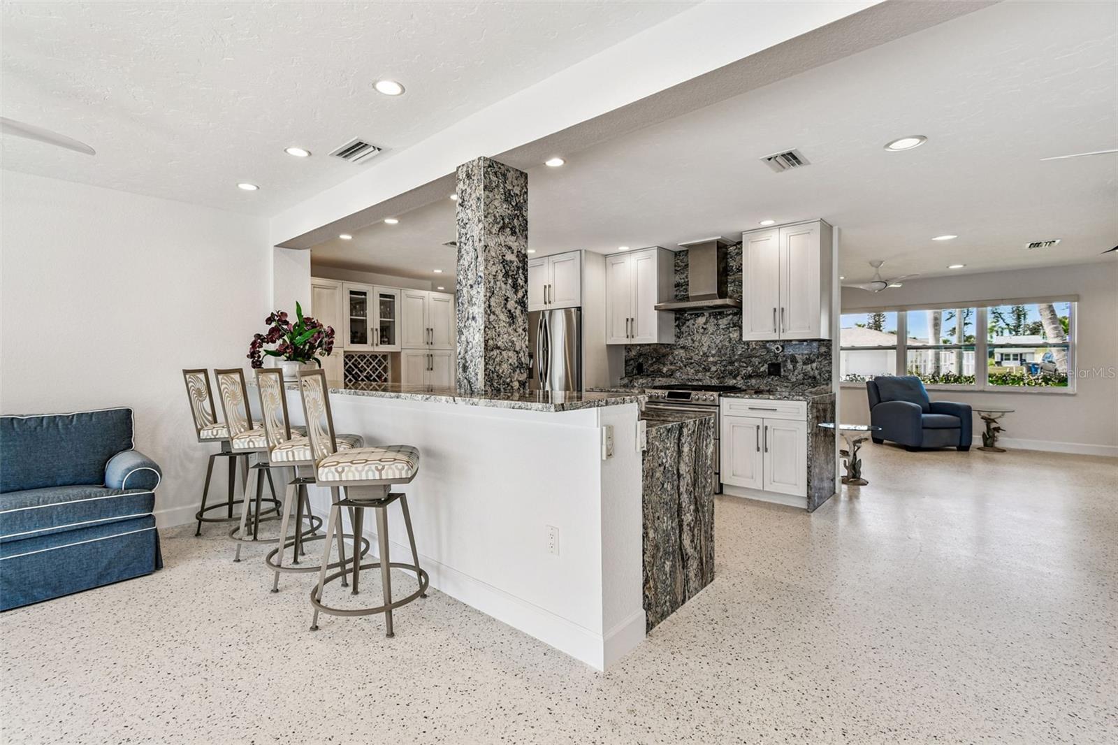 Image 31 of 94 For 4911 Bimini Drive