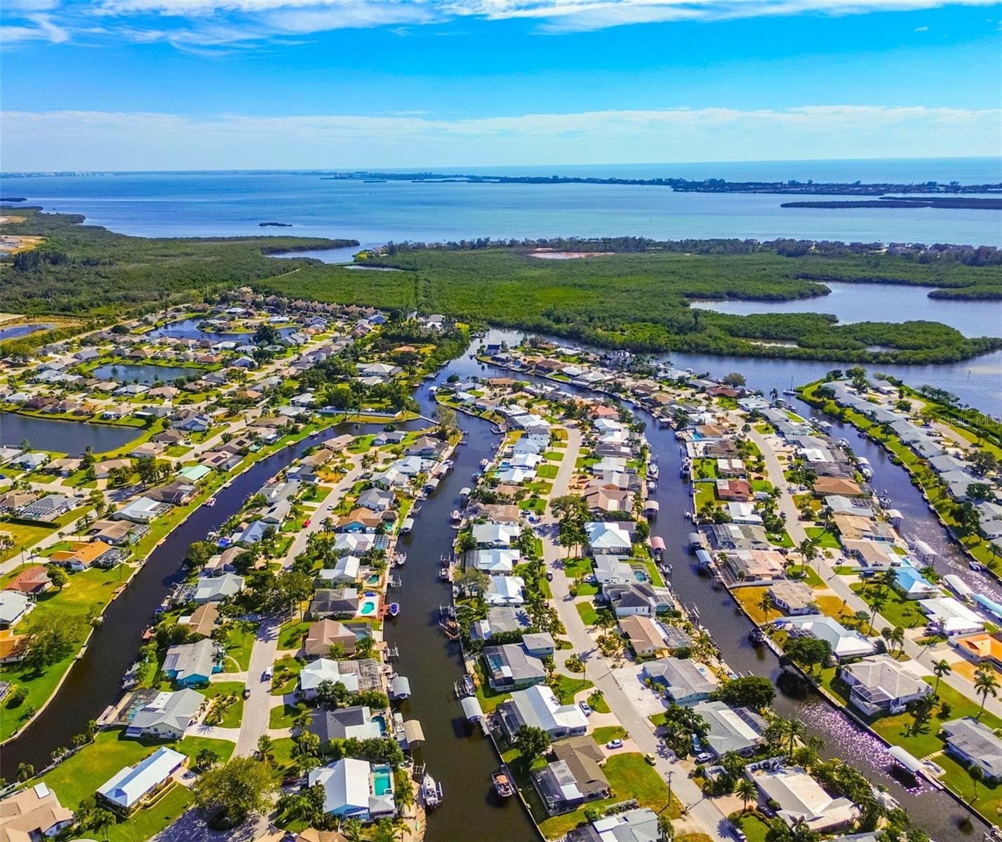 Image 4 of 94 For 4911 Bimini Drive