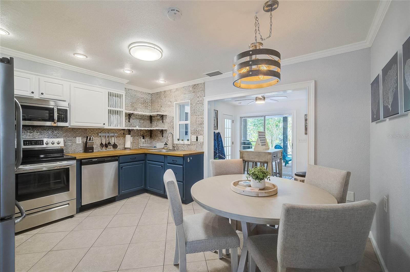 Image 13 of 45 For 426 Eagles Nest Lane