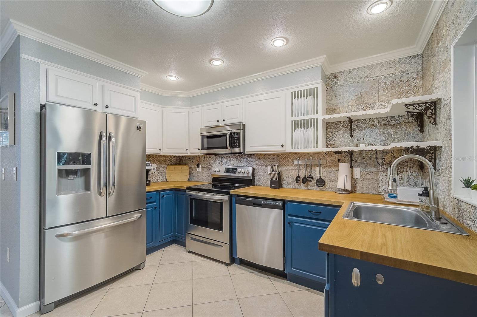 Image 15 of 45 For 426 Eagles Nest Lane