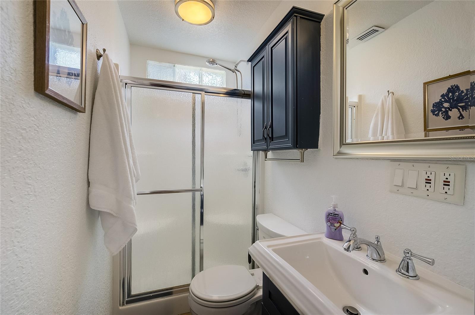 Image 25 of 45 For 426 Eagles Nest Lane