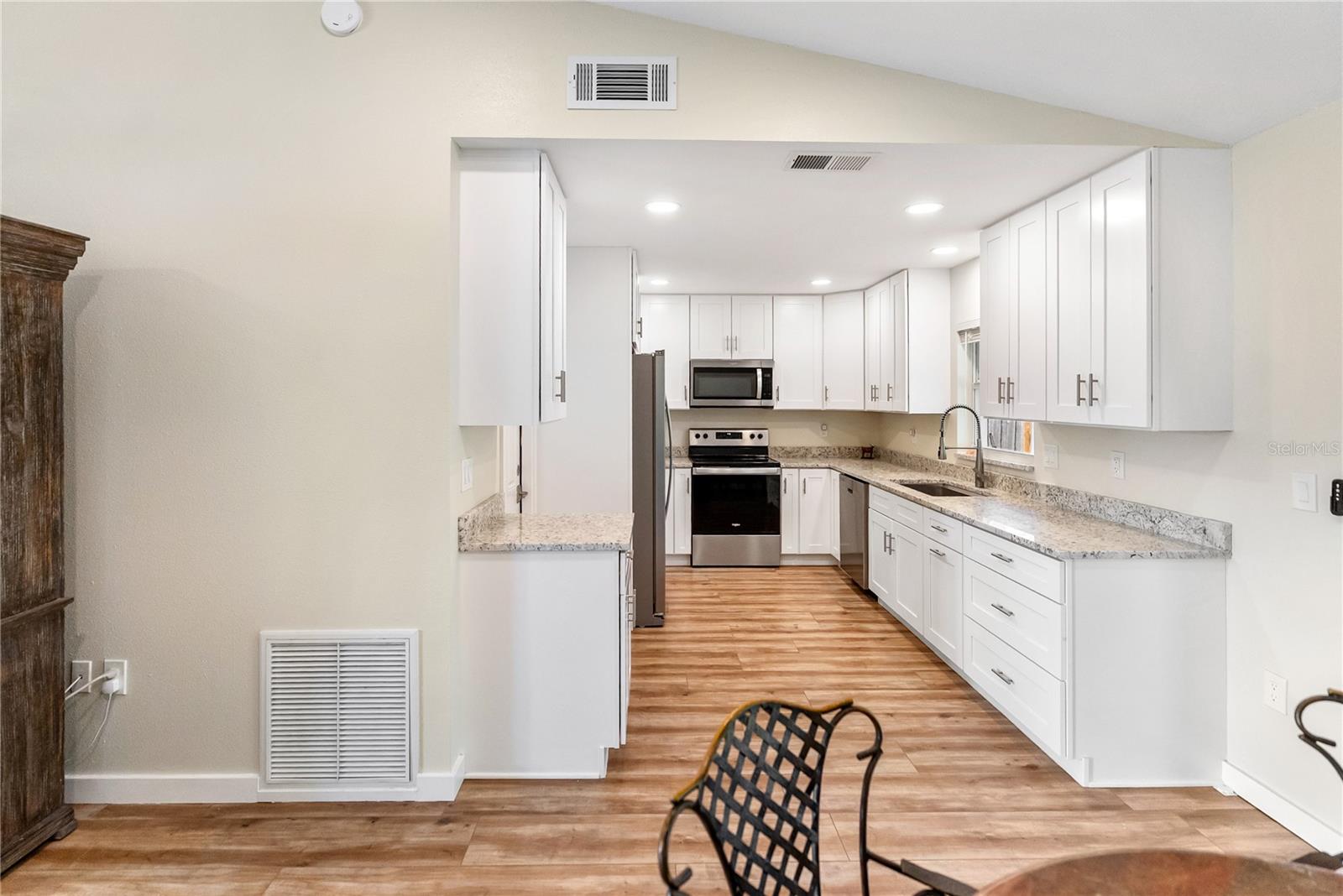 Image 16 of 29 For 4532 Shade Avenue