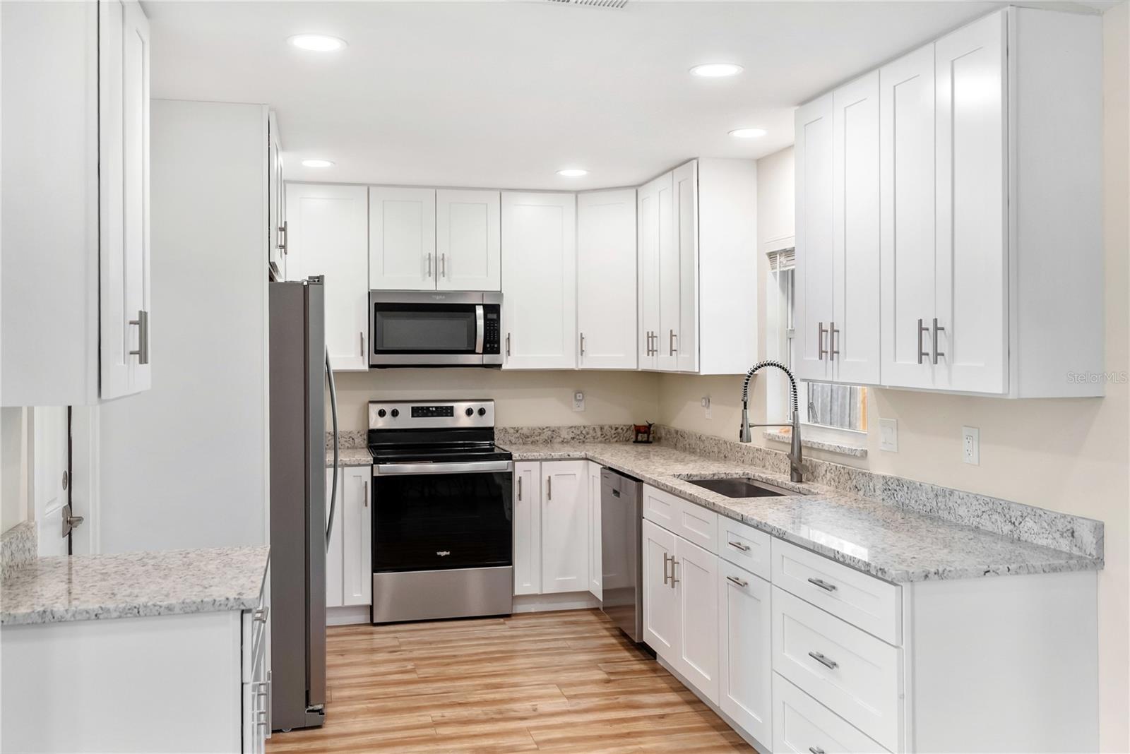 Image 18 of 29 For 4532 Shade Avenue