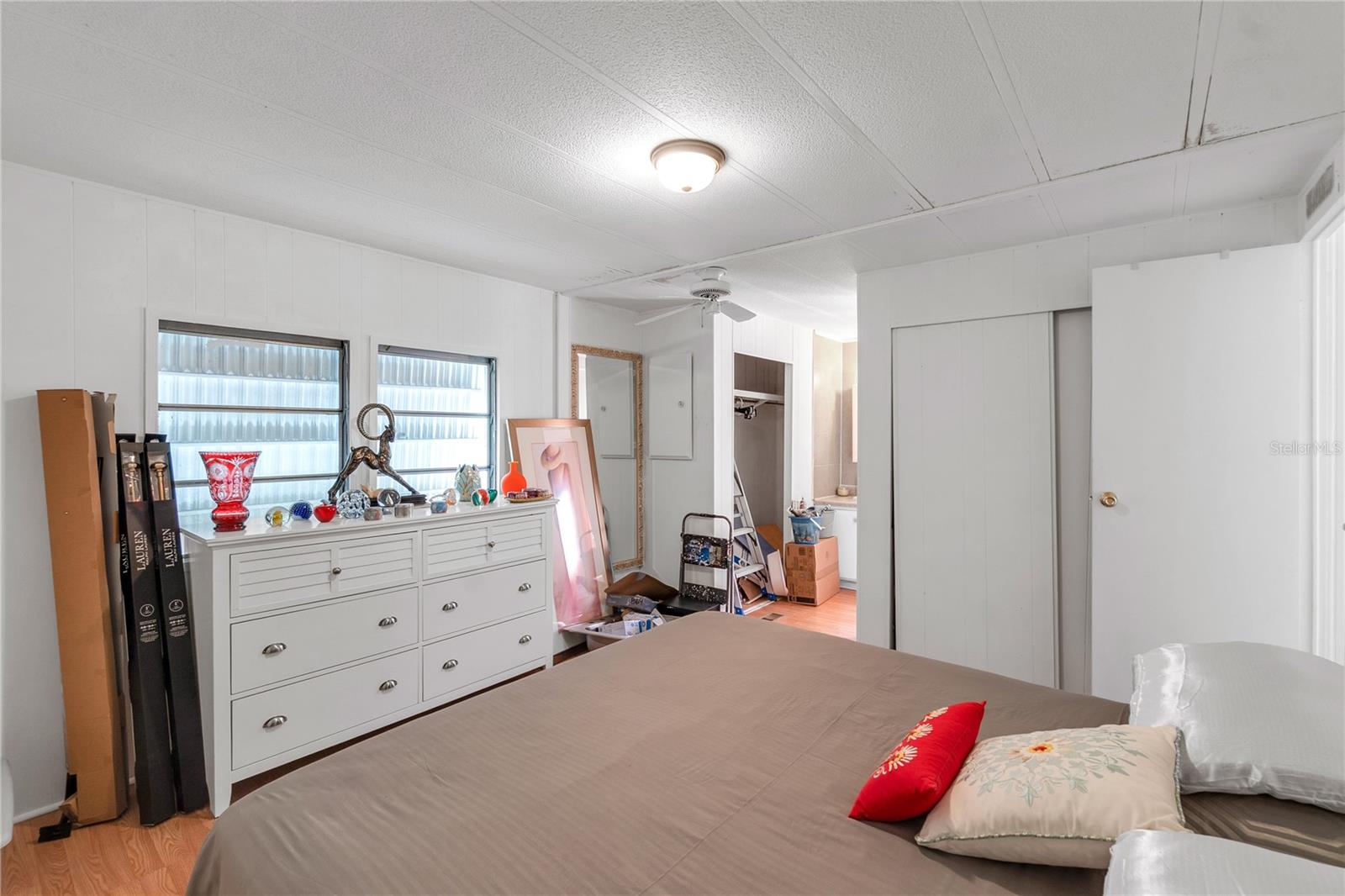 Image 18 of 44 For 1709 21st Avenue W