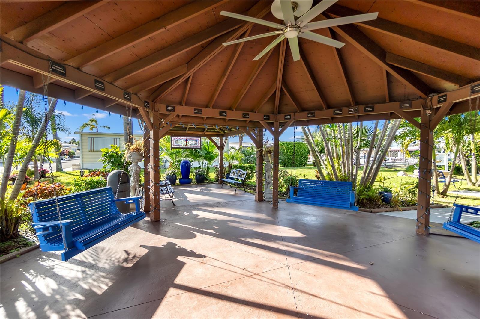 Image 38 of 44 For 1709 21st Avenue W