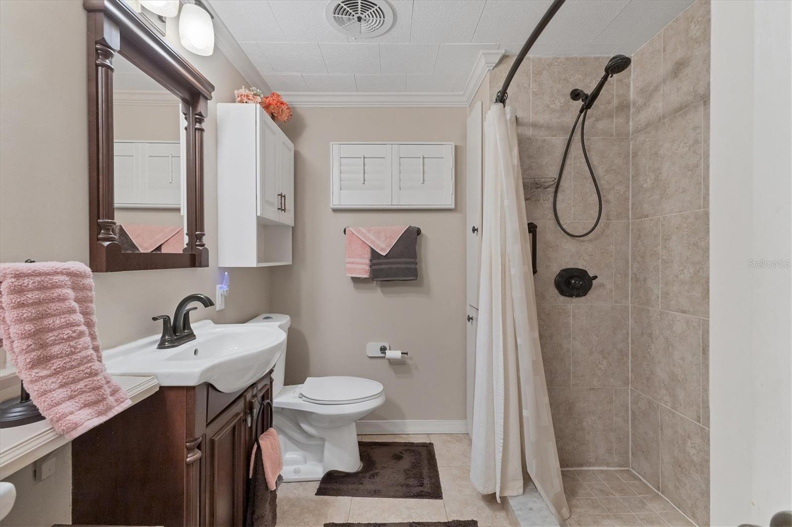 Image 17 of 40 For 1206 45th Avenue Drive E