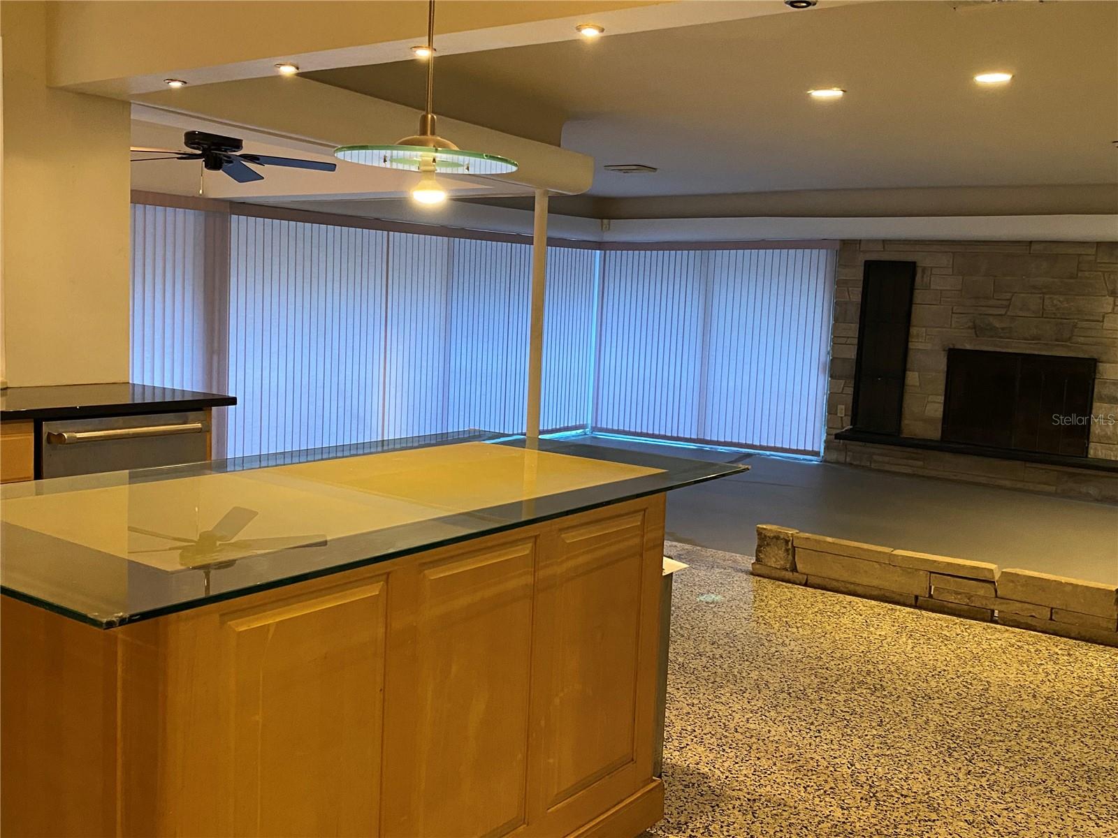 Image 16 of 57 For 3300 Mineola Drive