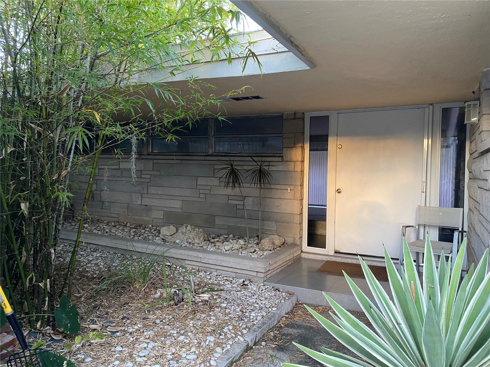 Image 2 of 57 For 3300 Mineola Drive